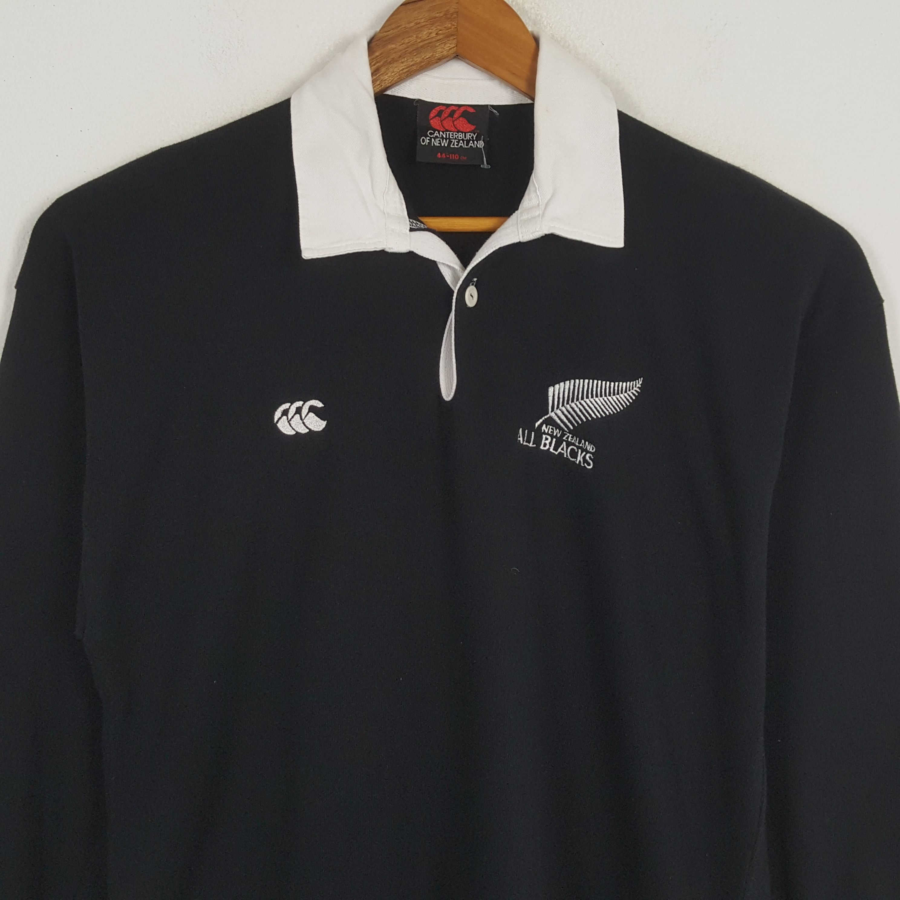 All Blacks × Canterbury of New Zealand × Vintage Vintage CANTERBURRY OF NEW ZEALAND All Black Rugby Polos Size US L / EU 52-54 / 3 - 2 Thumbnail