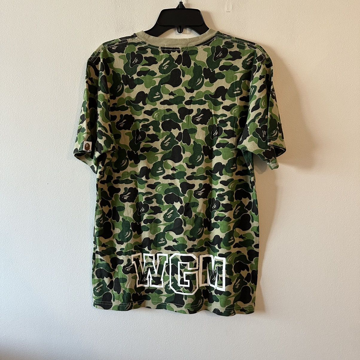 Bape A Bathing Ape Bape WGM Shark Tee Short Sleeve Green Camo Size US M / EU 48-50 / 2 - 2 Thumbnail