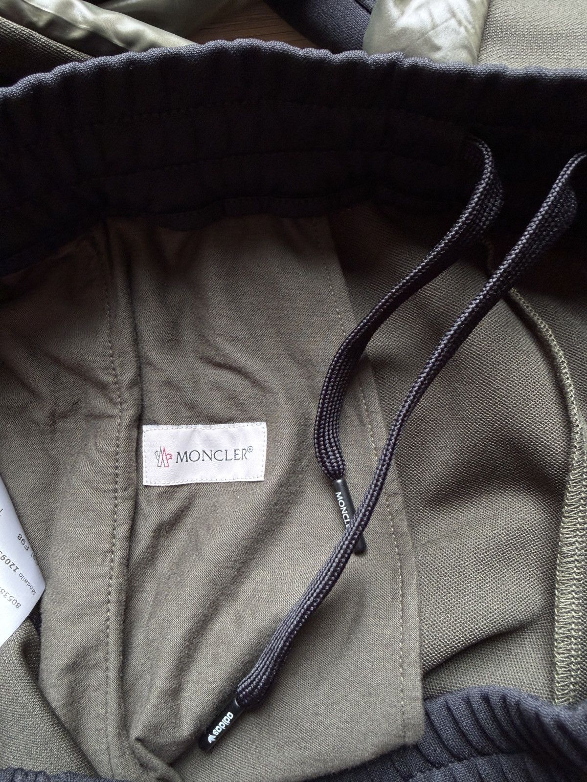 Adidas × Moncler Moncler X Adidas Sweatpants Size US 30 / EU 46 - 7 Thumbnail