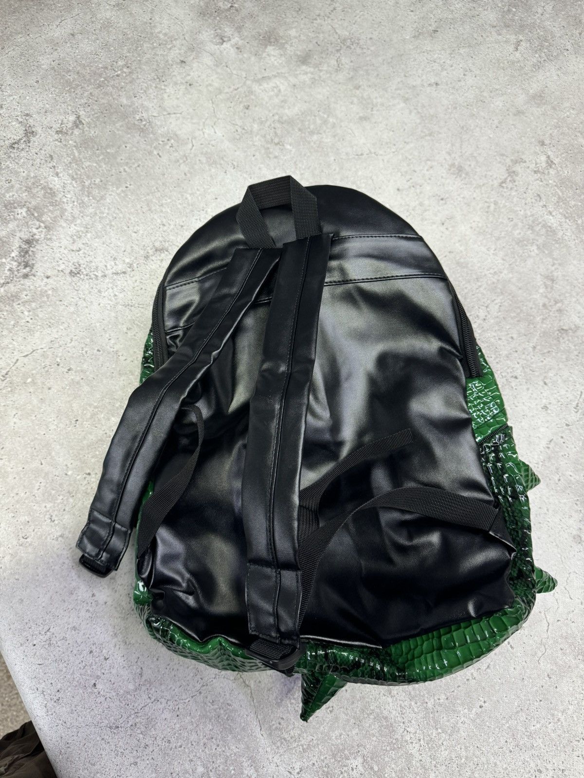 Japanese Brand Snake Leather Y2K Spike BackPack Size ONE SIZE - 5 Thumbnail