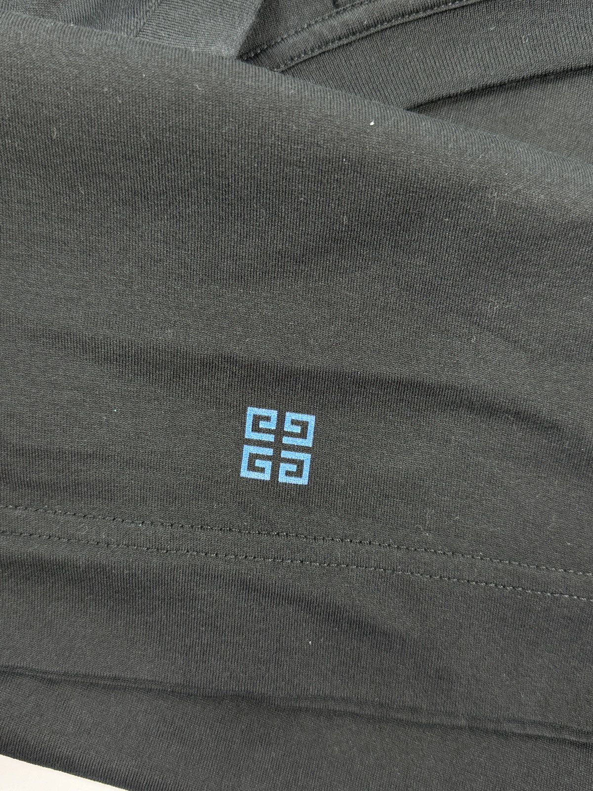 Givenchy GIVENCHY PRINT T-SHIRT Size US L / EU 52-54 / 3 - 3 Thumbnail