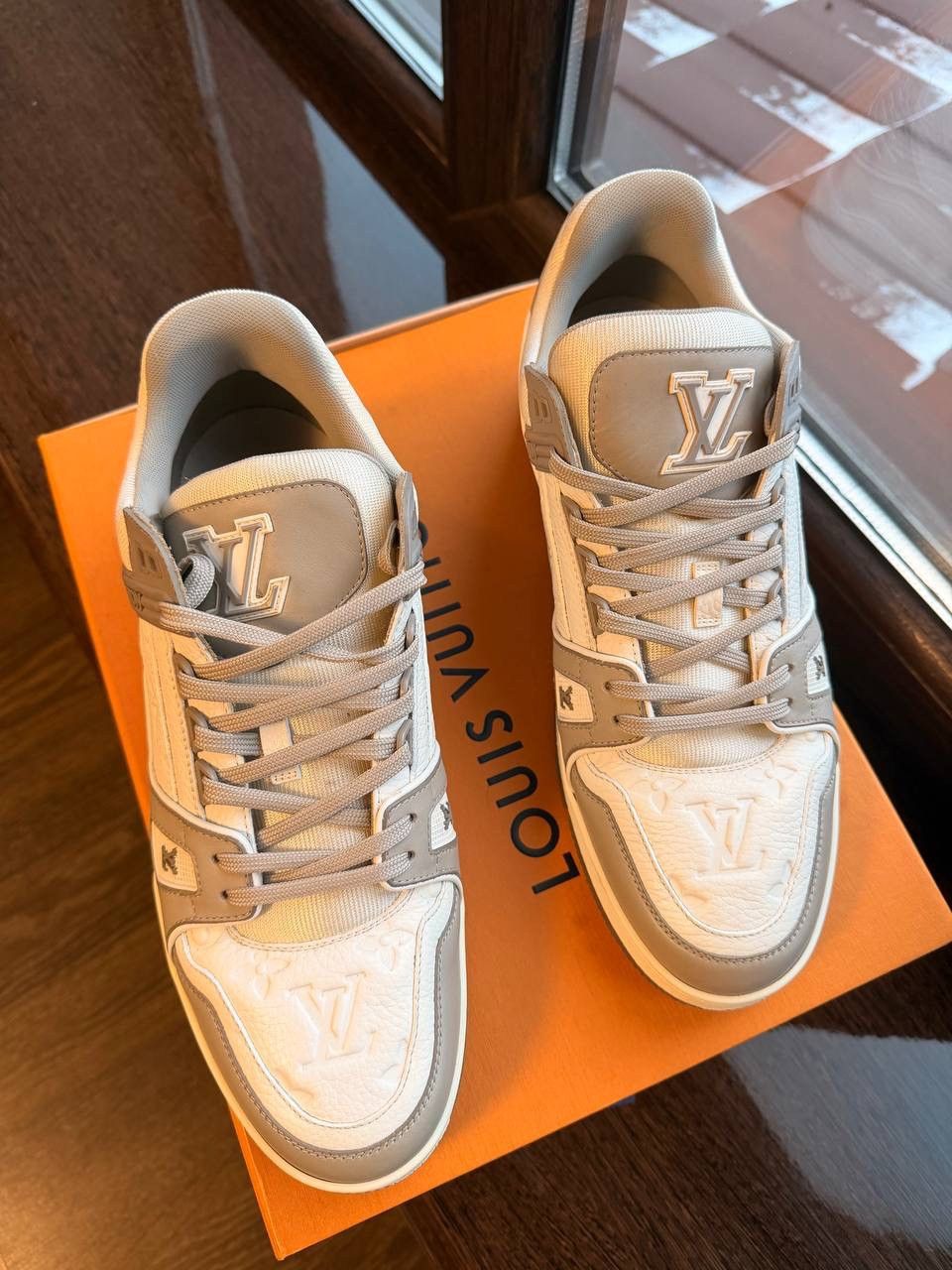 Louis Vuitton Louis Vuitton trainers Size US 11 / EU 44 - 4 Thumbnail