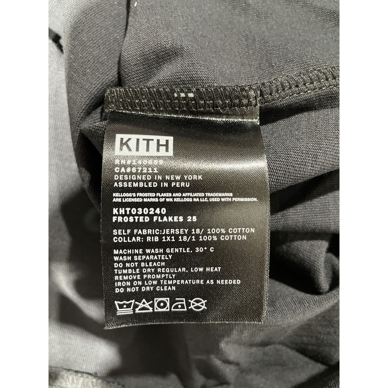 Kith KITH TREATS THEY'RE TREATS FROSTED FLAKES L/S TEE Size US L / EU 52-54 / 3 - 3 Thumbnail