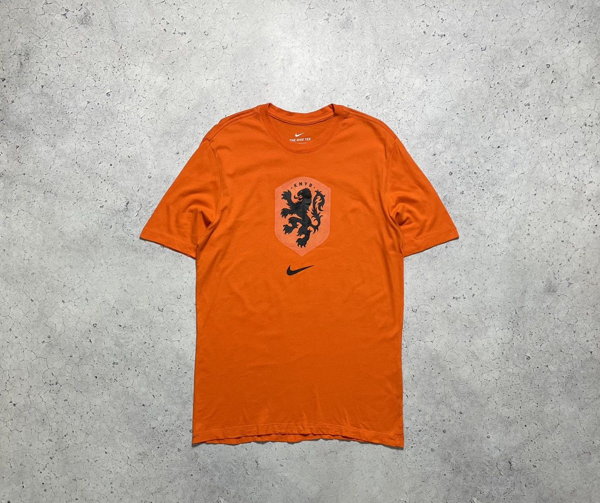 Nike × Vintage Nike KNVB Netherlands Football Vintage T-Shirt Big Logo Size US M / EU 48-50 / 2 - 1 Thumbnail