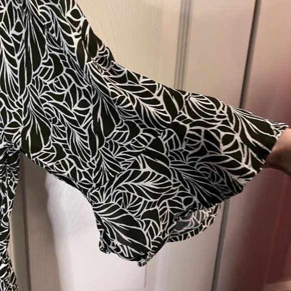 Express Express Off Shoulder Romper L Size L / US 10 / IT 46 - 3 Thumbnail