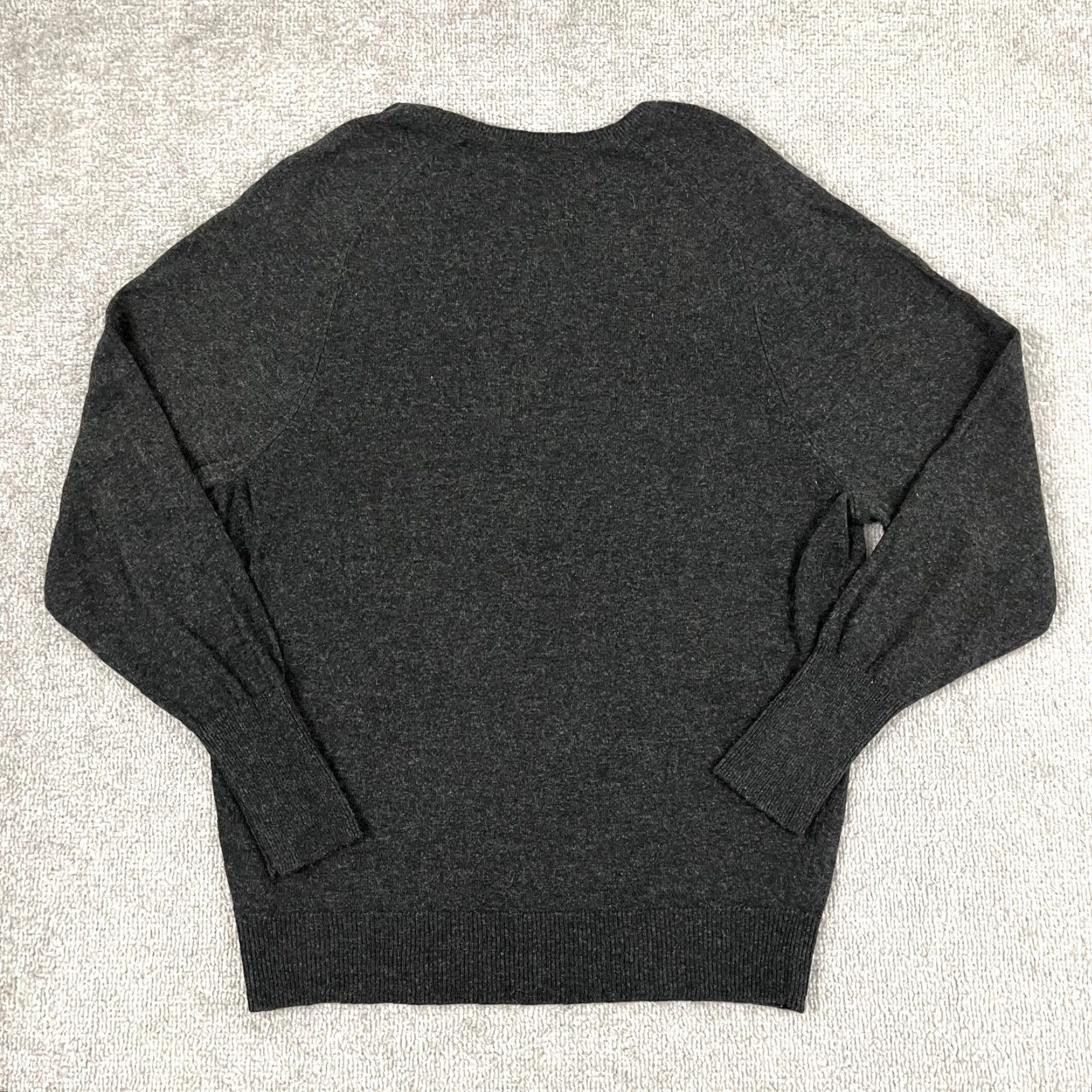 Coach COACH Sweater Adult M Gray Merino Wool Alpaca Pullover Deep V-Neck Size M / US 6-8 / IT 42-44 - 6 Thumbnail