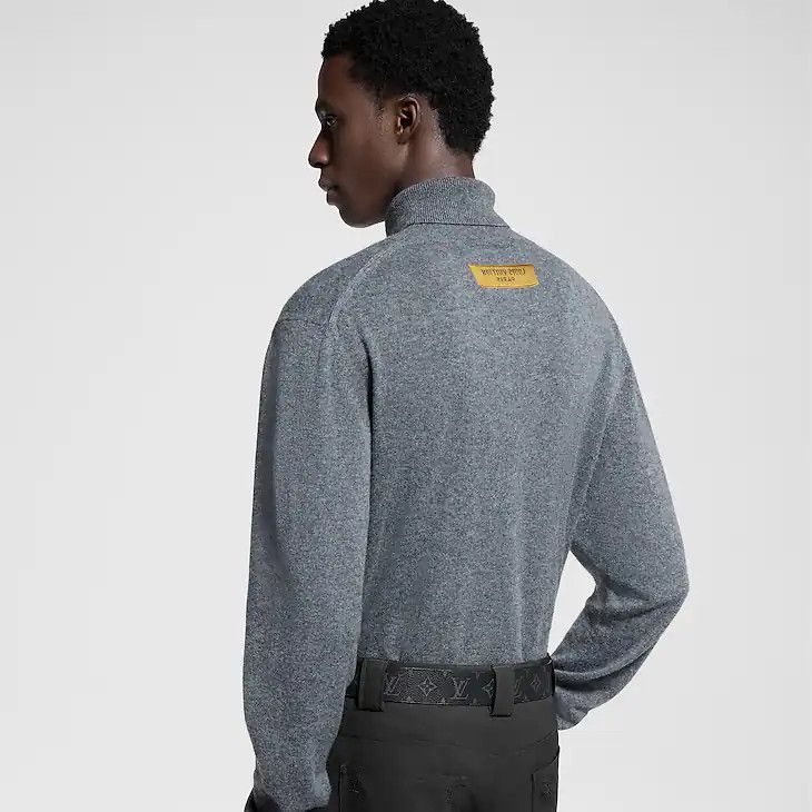 Louis Vuitton LVSE LV Embossed Turtle Neck Size US XS / EU 42 / 0 - 4 Thumbnail