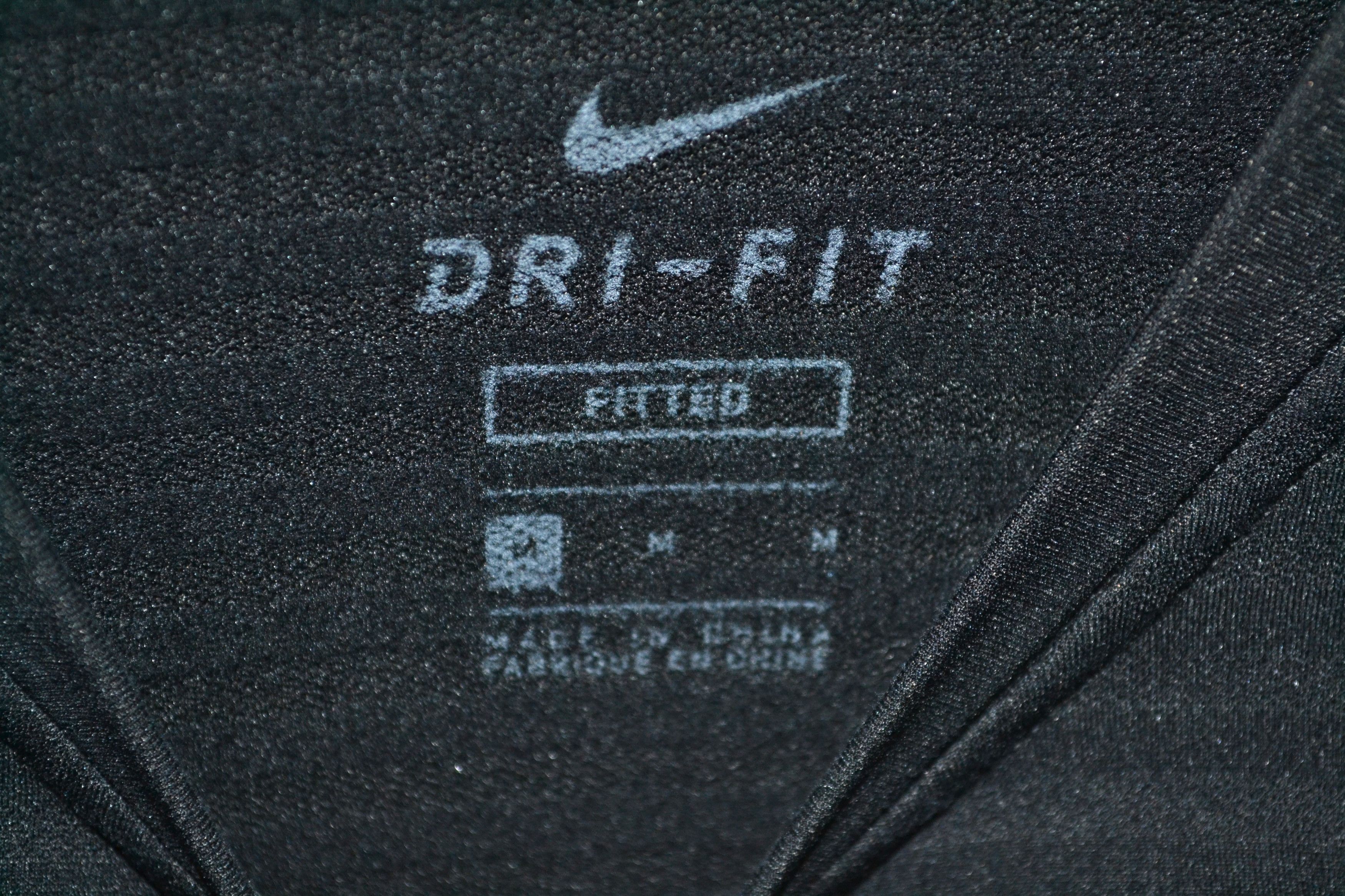 Nike Nike Pro Long Sleeve Rash Guard Size US M / EU 48-50 / 2 - 9 Thumbnail