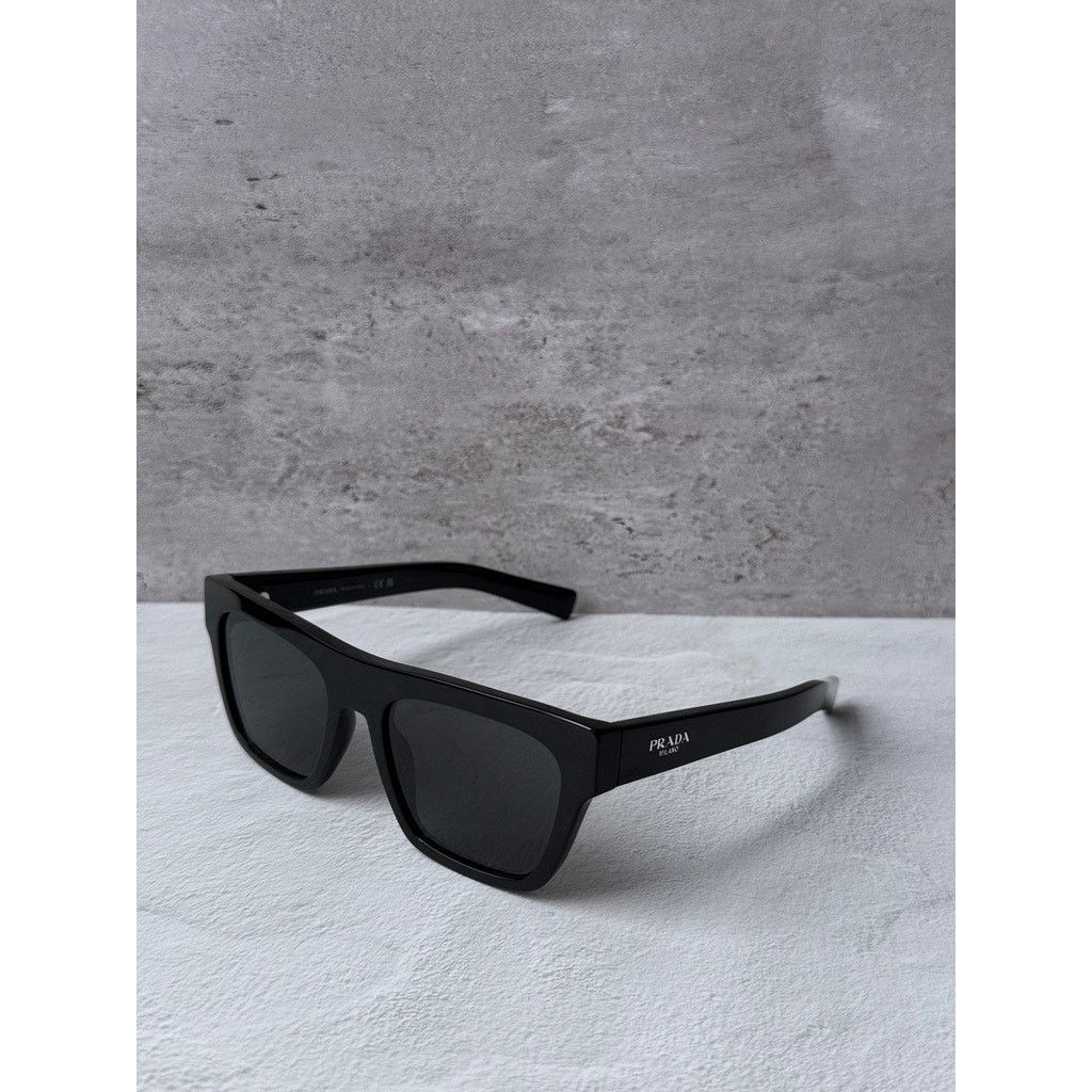 Prada NEW Prada PR C03S Sunglasses in Black $489 Size ONE SIZE - 6 Thumbnail