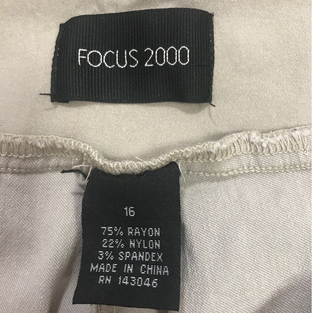 Other Focus 2000 High Rise Capri Stretch Pants 16 Size 38" / US 16 / IT 52 - 3 Thumbnail