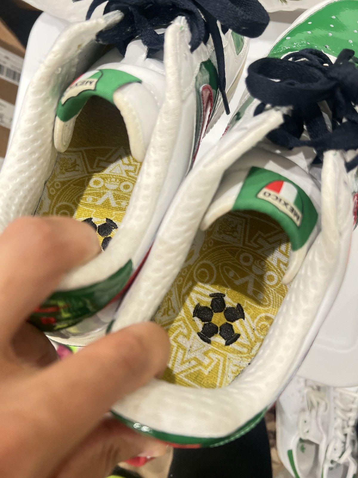 Nike Nike AF1 air force 1 city mexico WORLD CUP patent Size US 10.5 / EU 43-44 - 7 Thumbnail