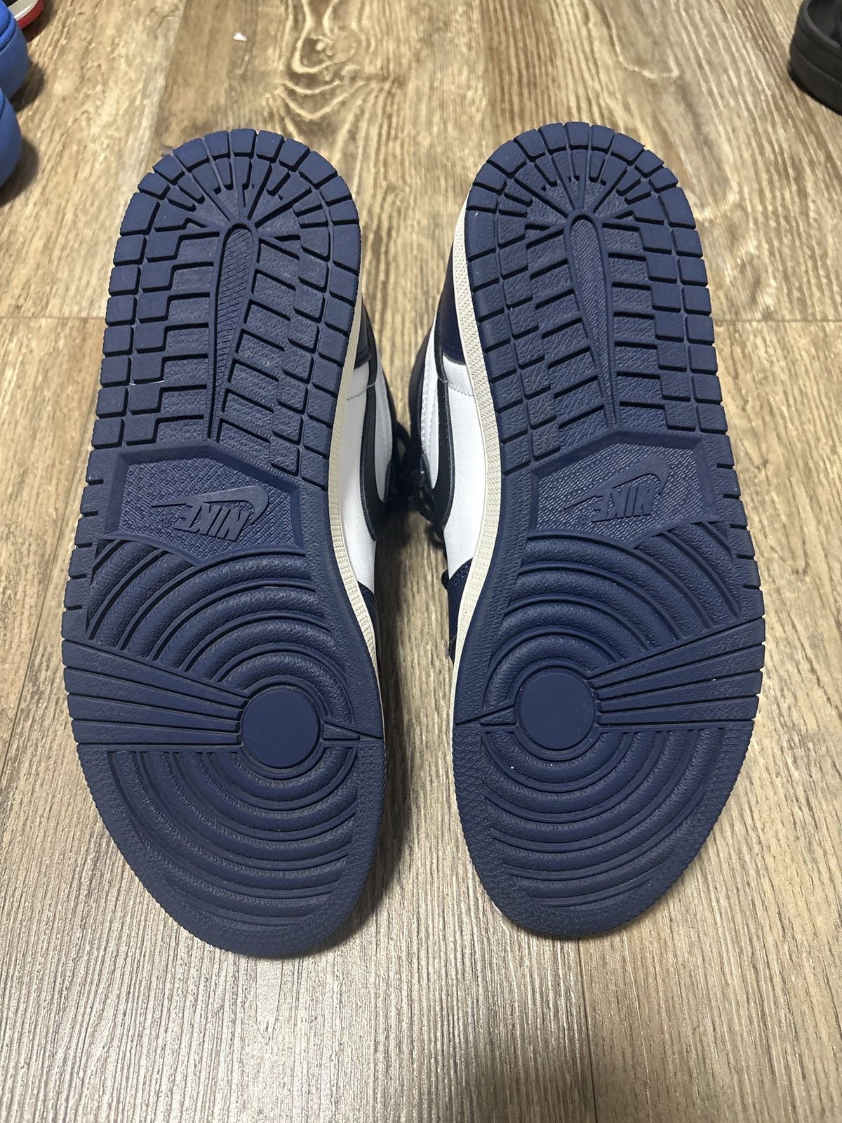 Jordan Brand Midnight Navy Blue Jordan 1 Size US 8.5 / EU 41-42 - 5 Thumbnail