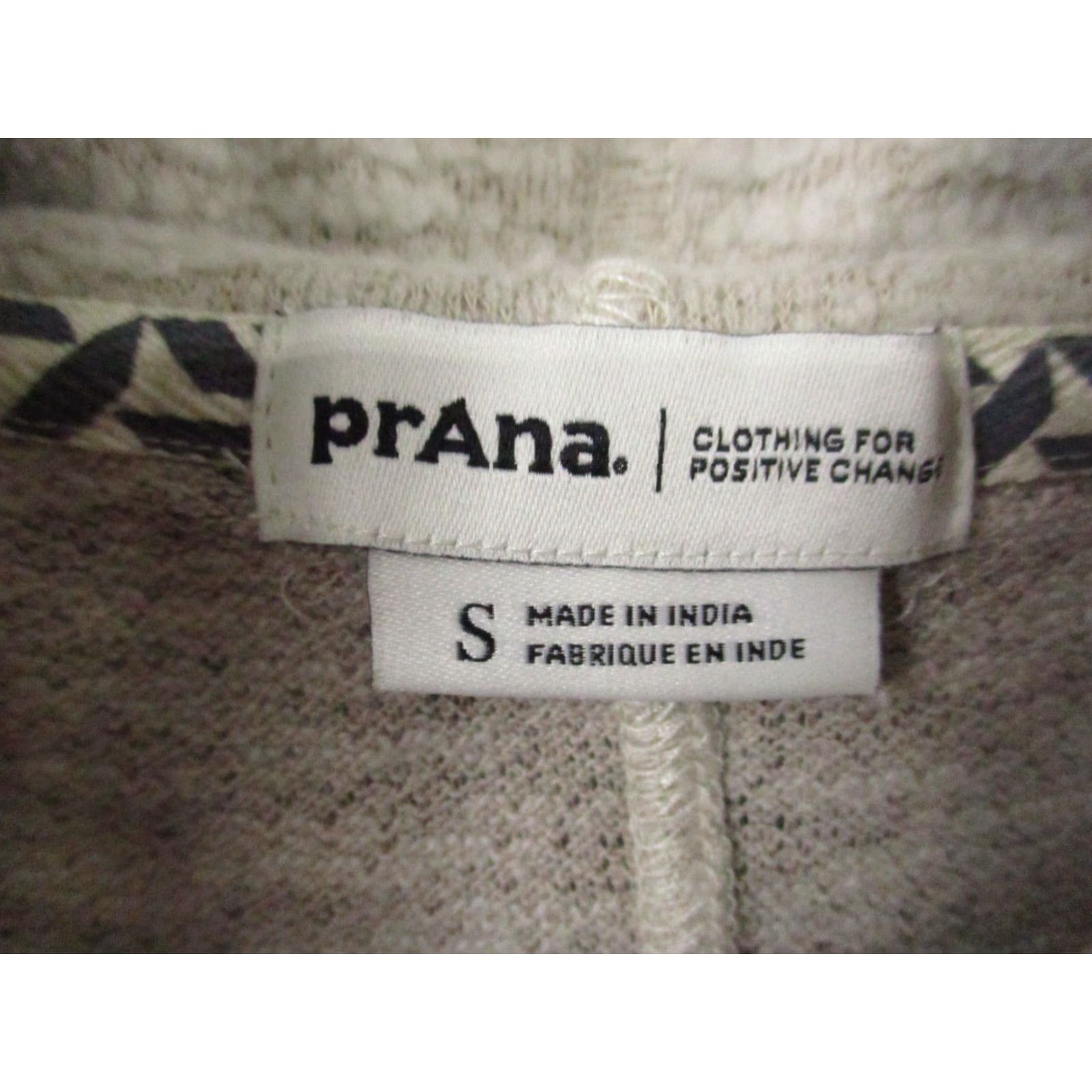 Prana PrAna Sweater Shirt Womens Small Pullover Cowl Neck Long Sleeve Pockets Outdoor Cream Ivory Size S / US 4 / IT 40 - 3 Thumbnail