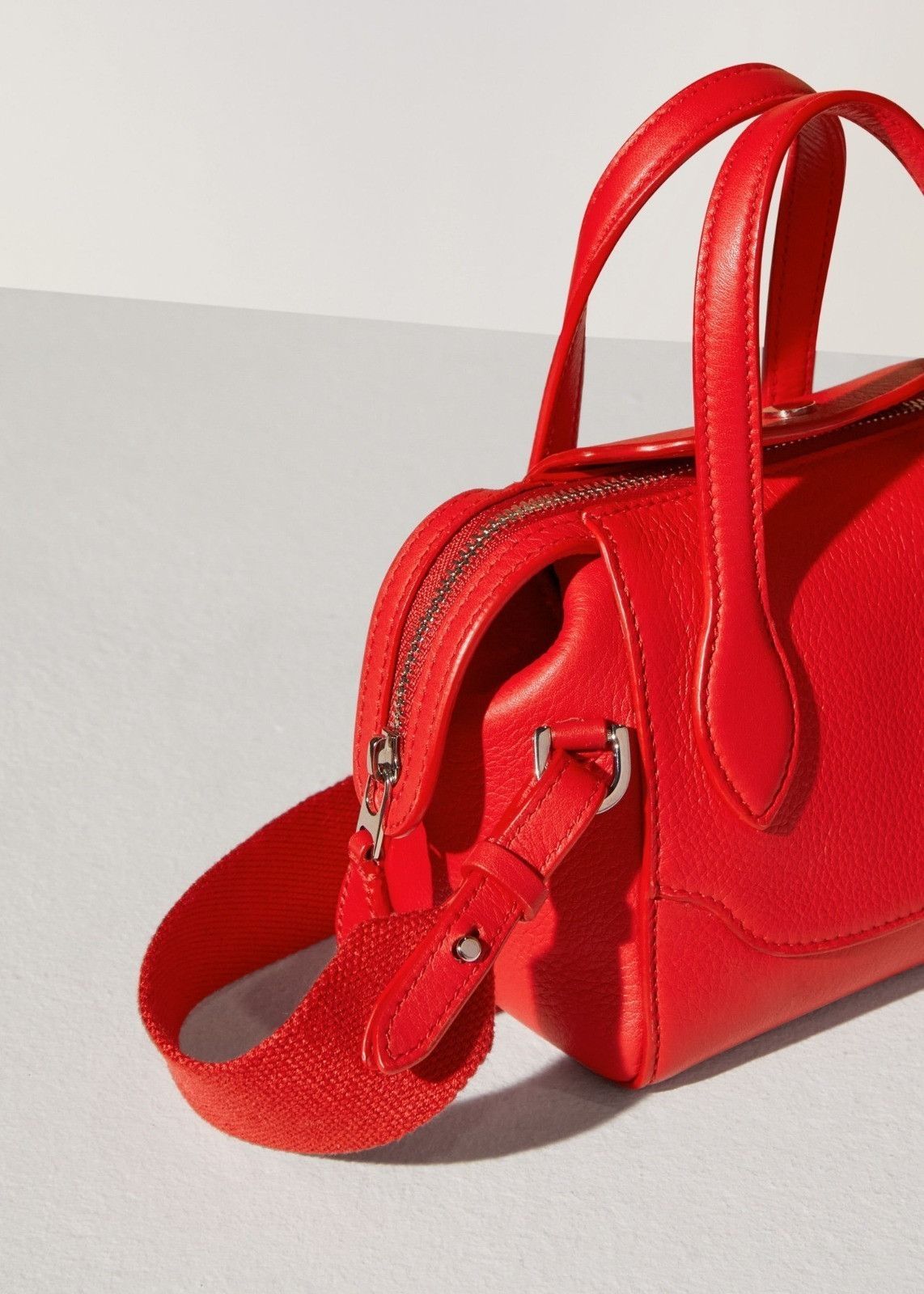 Loro Piana o1srvl11e0924 Size: / OS Happy Day Nano Shoulder Bag in Red Size ONE SIZE - 3 Thumbnail
