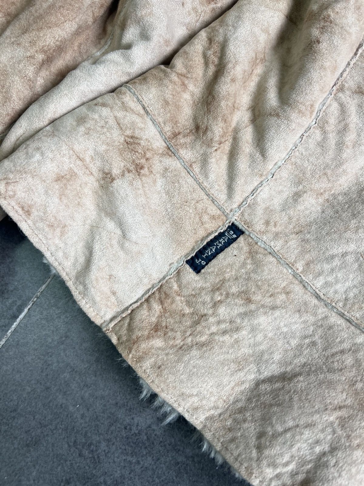 Emporio Armani Armani y2k opium DG style Shearling Faux Fur Jacket Size M / US 6-8 / IT 42-44 - 7 Thumbnail