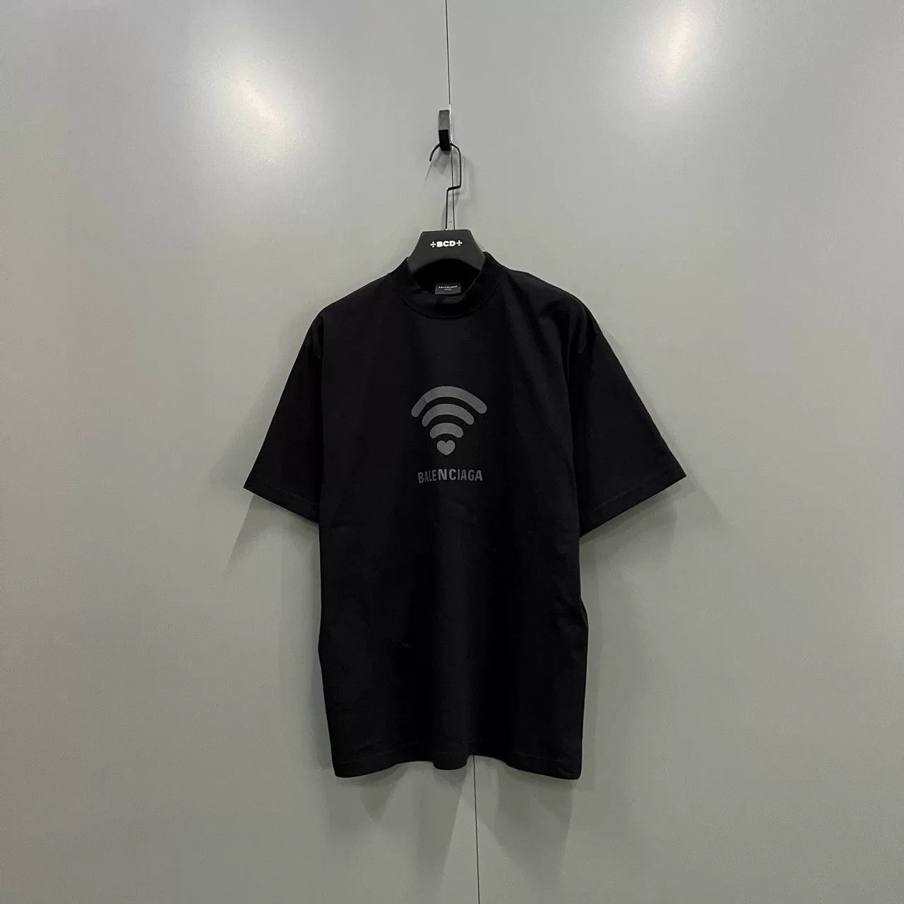 Balenciaga Balenciaga Heart WiFi Print T-Shirt Size US XS / EU 42 / 0 - 1 Thumbnail