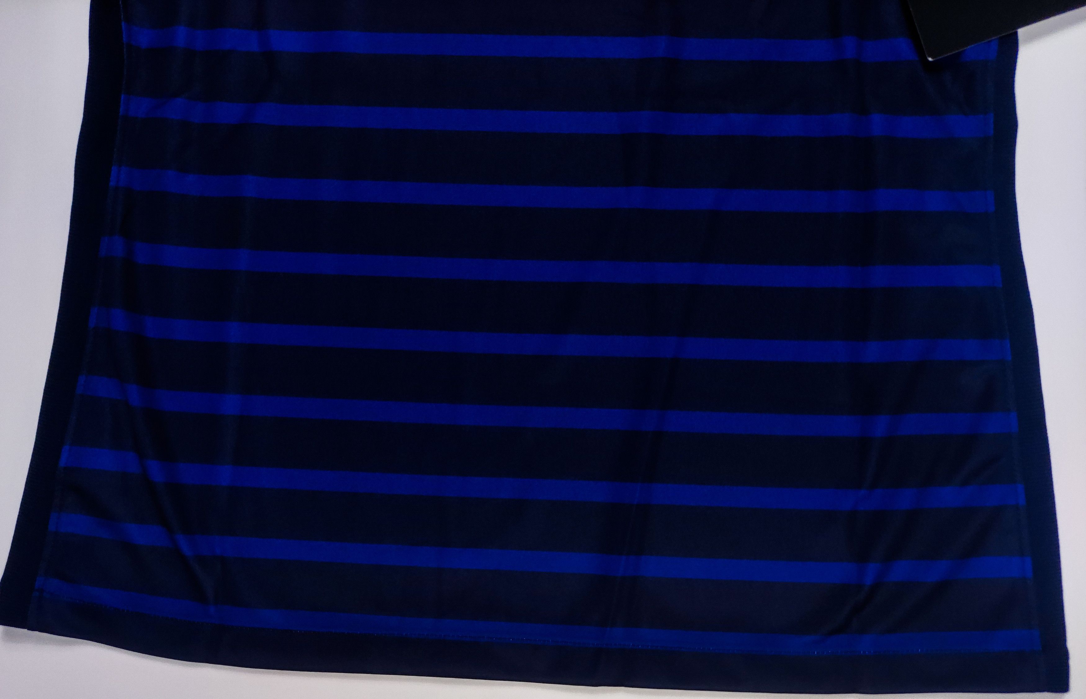 Adidas BNWT Women's France 2020 2021 Nike Home Shirt Kit Jersey Size US L / EU 52-54 / 3 - 15 Thumbnail