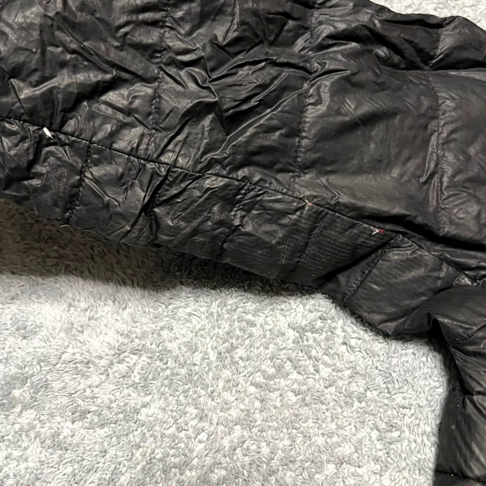 The North Face VINTAGE The North Face Puffer Jacket Womens Medium Summit Series 700 Down flaws Patch Wear spots Insulation light and air uneven Size M / US 6-8 / IT 42-44 - 5 Thumbnail
