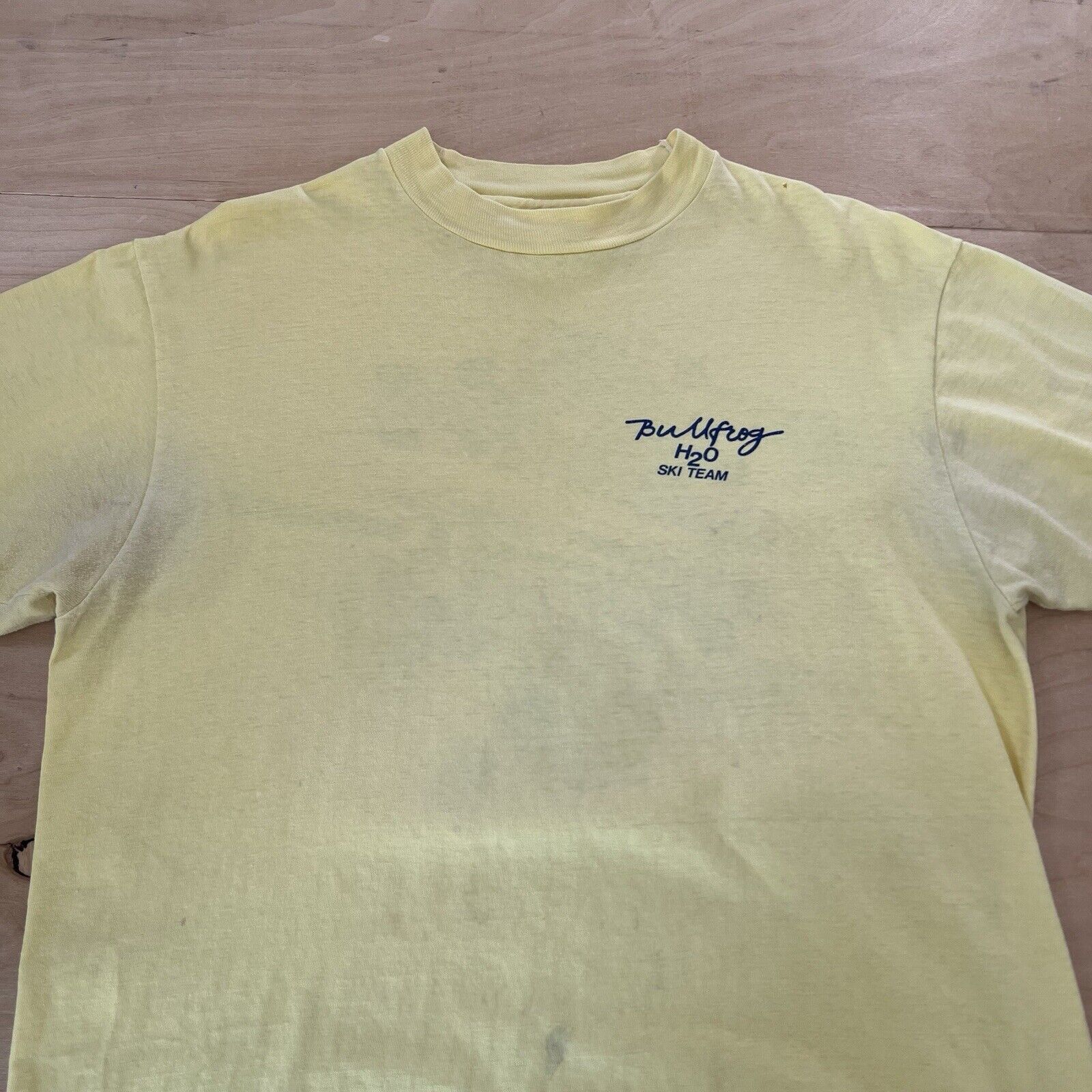 Vintage Vintage Bullfrog Ski Team Shirt Yellow 80s Snowboard Cartoon Size US L / EU 52-54 / 3 - 4 Thumbnail