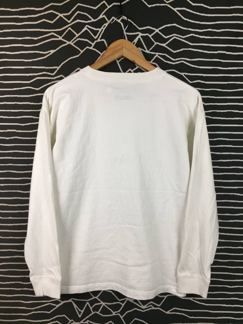 United Arrows United Arrows Brandalised Banksy Parachuting Rats Tee Size US S / EU 44-46 / 1 - 6 Thumbnail