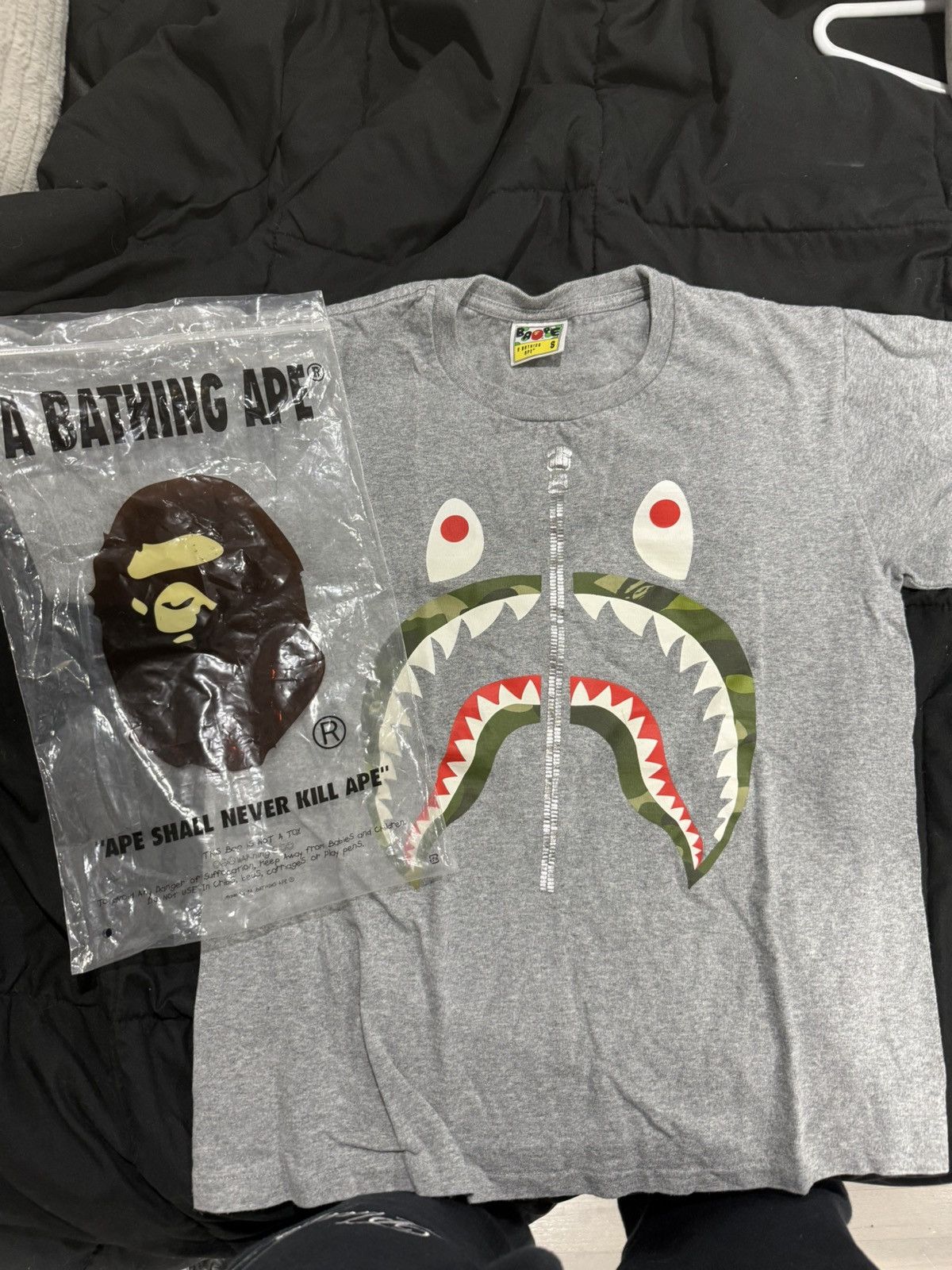 Bape A bathing Ape T-Shirt Size US S / EU 44-46 / 1 - 3 Thumbnail