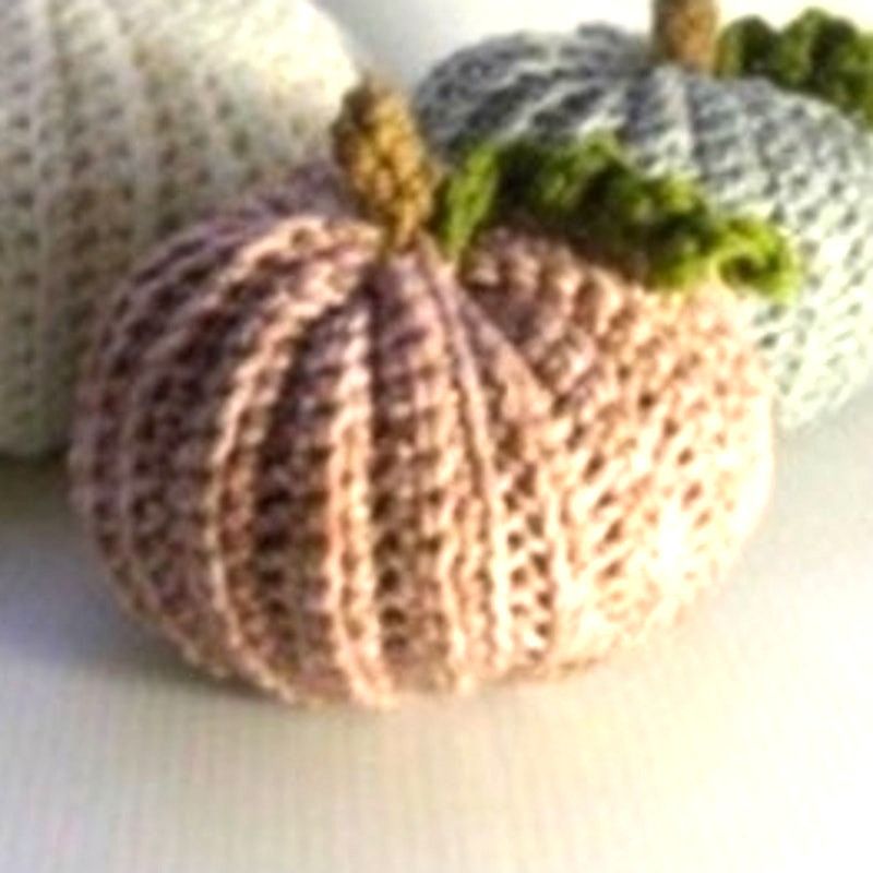 Handmade NWT Handmade Crocheted Pumpkin Set of 3 by Dawny Size ONE SIZE - 3 Thumbnail