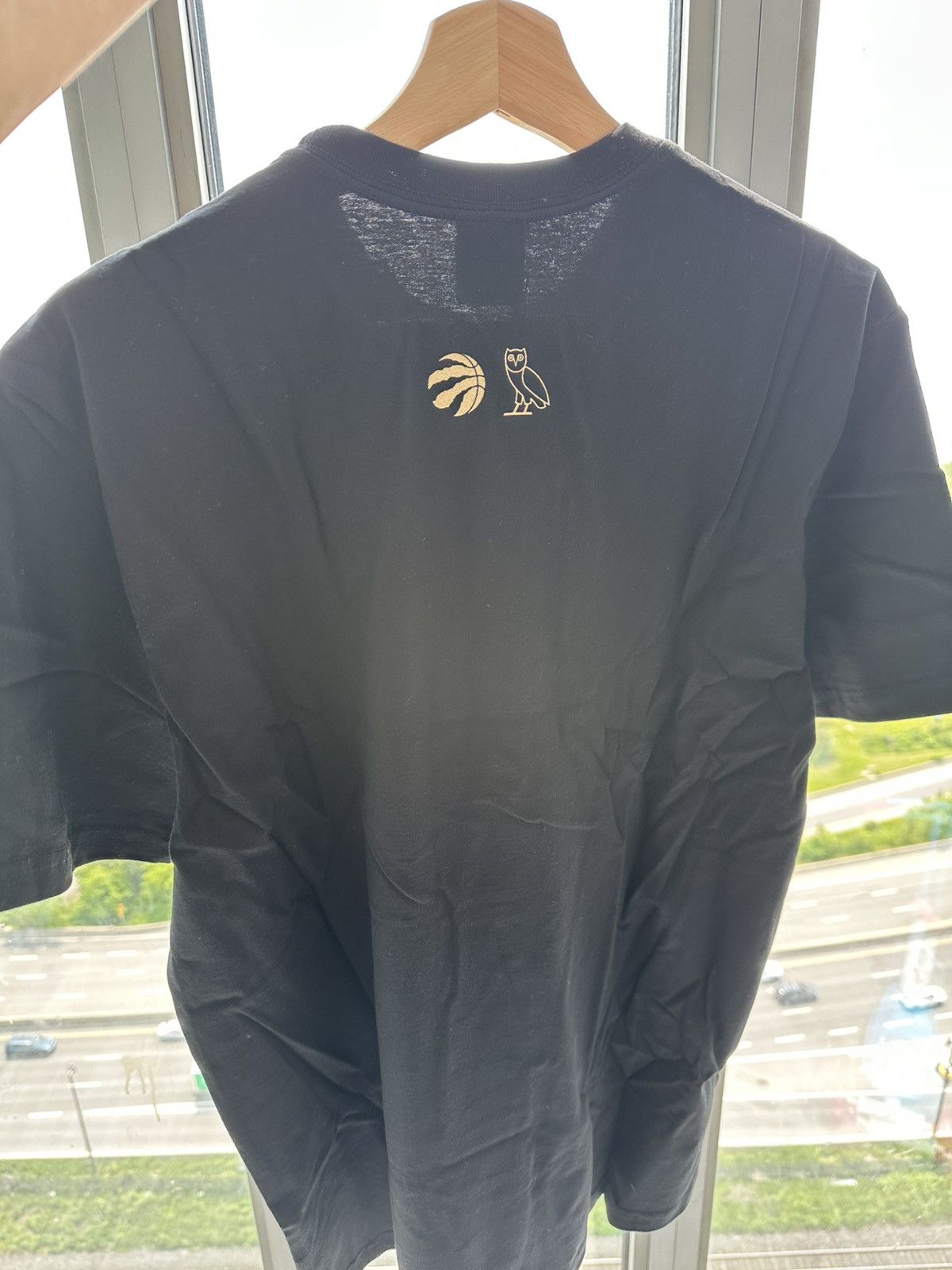October's Very Own OVO x Raptor t-shirt XL Size US XL / EU 56 / 4 - 2 Thumbnail