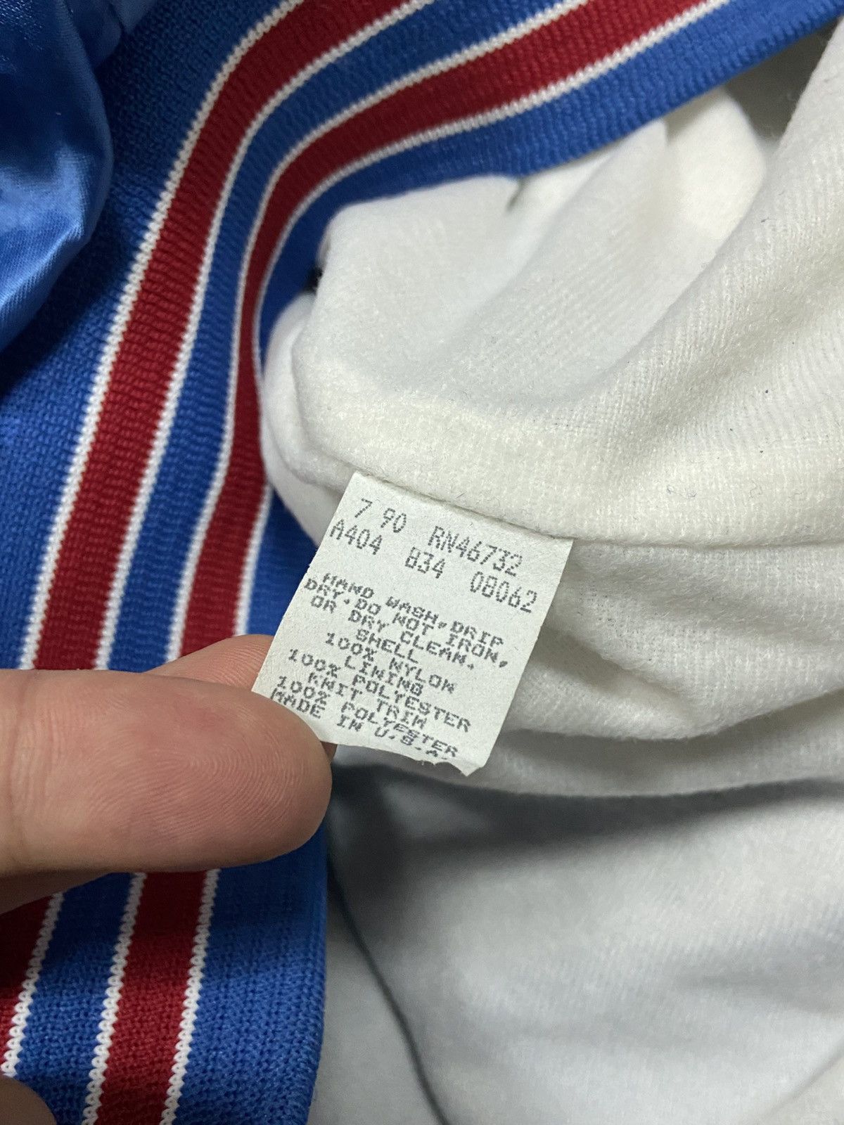 NFL Vintage 90s USA Buffalo Bills Satin Bomber Jacket Size US L / EU 52-54 / 3 - 6 Thumbnail