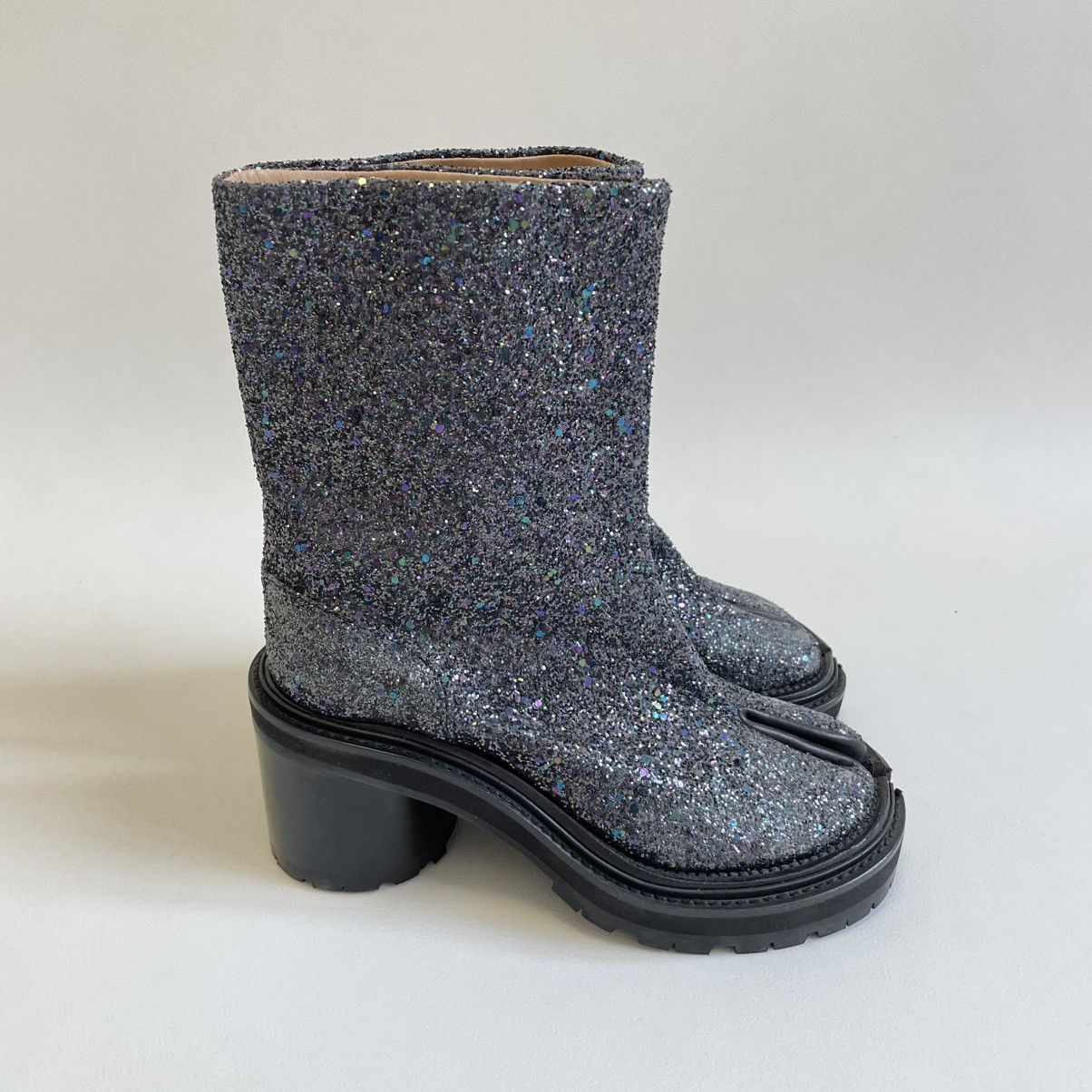 Maison Margiela A/W 19 High Heel Glitter Hunter Tabi Boots Size US 7 / IT 37 - 21 Thumbnail