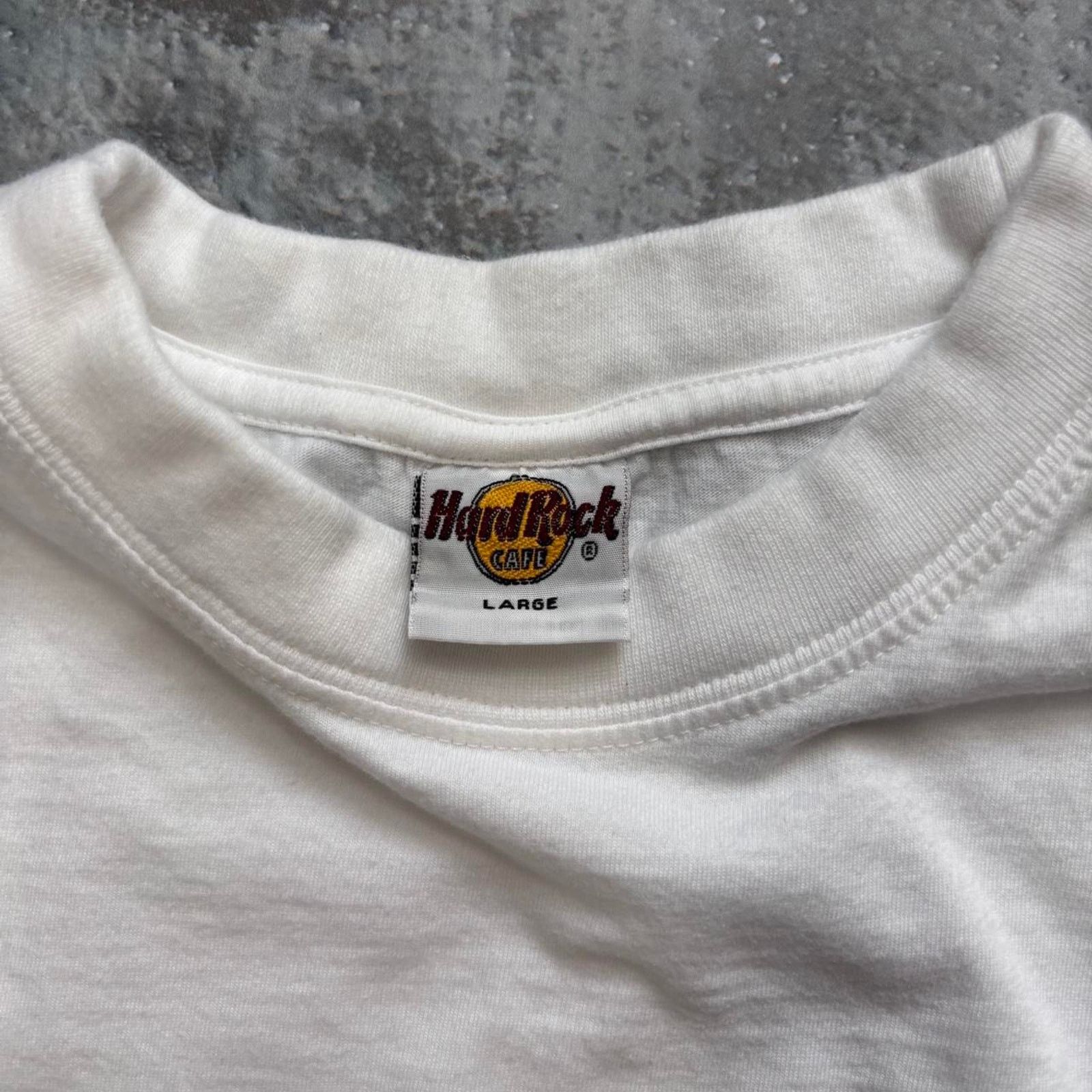 Hard Rock Cafe × Vintage Vintage 90s Hard Rock Cafe Berlin Germany T Shirt Size Large Size US L / EU 52-54 / 3 - 3 Thumbnail