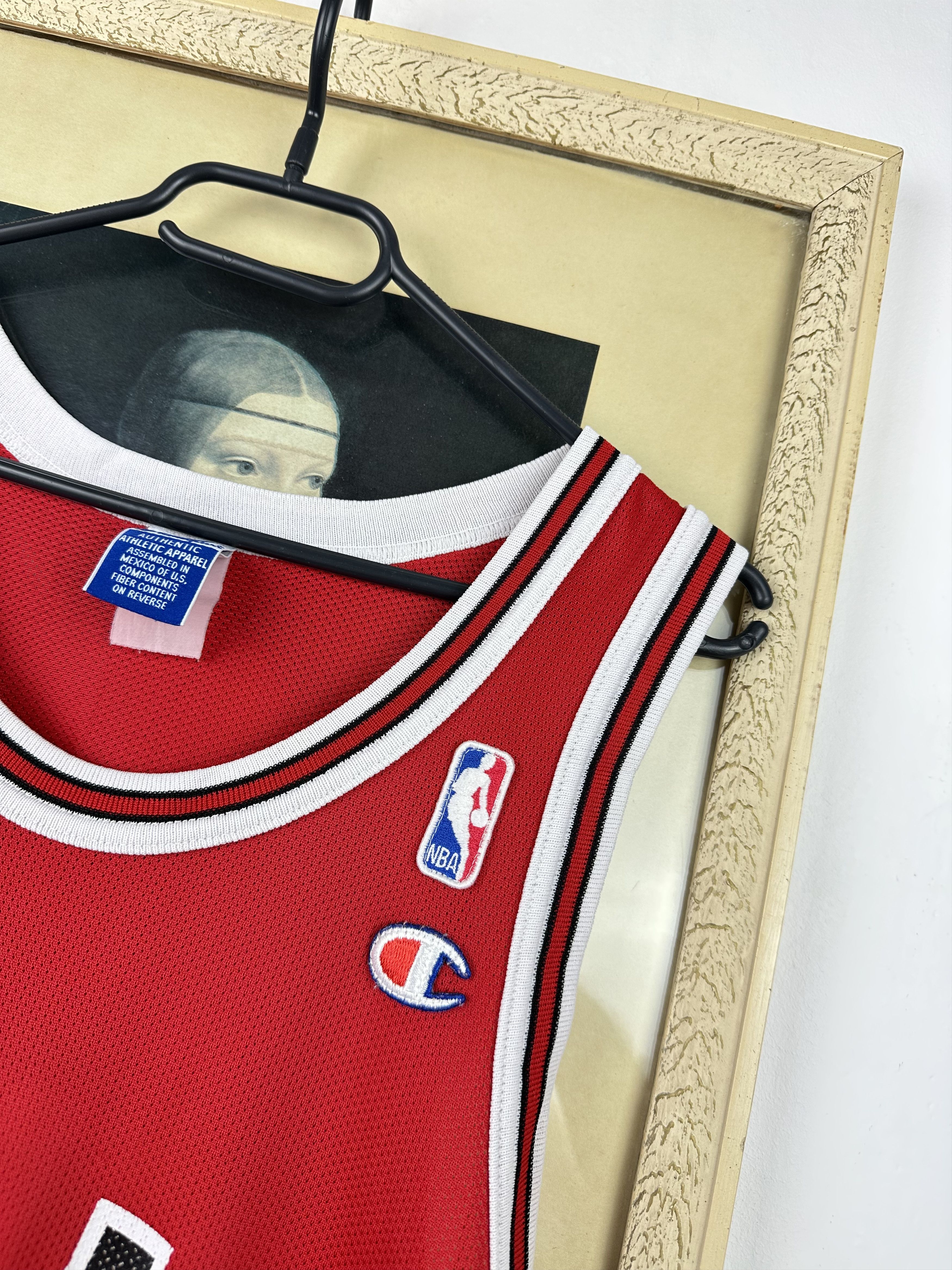 Champion × NBA × Vintage Vintage Pippen Chicago Bulls #33 Red Jersey NBA Rare Size US L / EU 52-54 / 3 - 3 Thumbnail