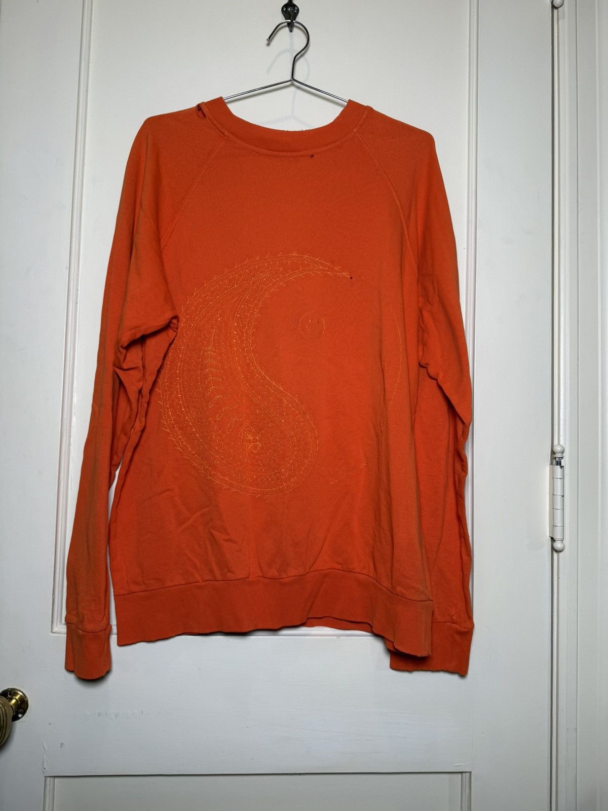 Raf Simons Raf Simons "Waves" Yin Yang Crewneck Size US S / EU 44-46 / 1 - 1 Thumbnail