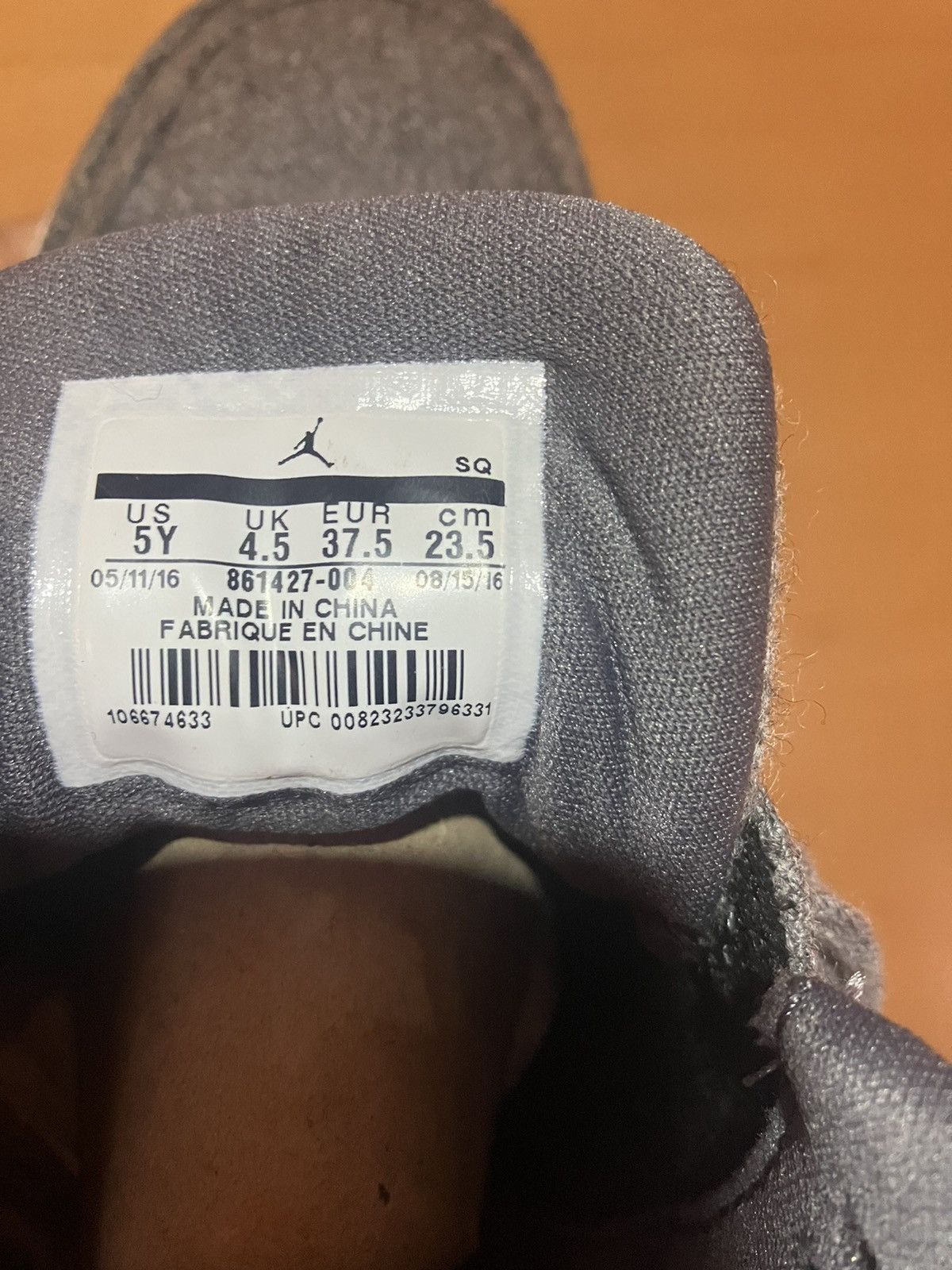 Jordan Brand Nike Air Jordan 3 Wool (GS) Size US 7 / IT 37 - 7 Thumbnail