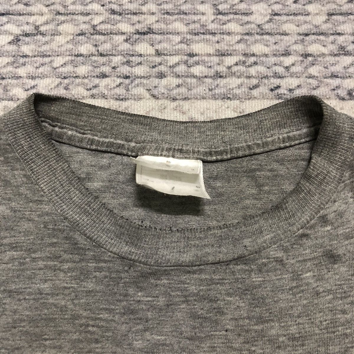 Nike Rare & Distressed Vintage Nike X Tiger Woods Grey Tees Size US L / EU 52-54 / 3 - 13 Thumbnail