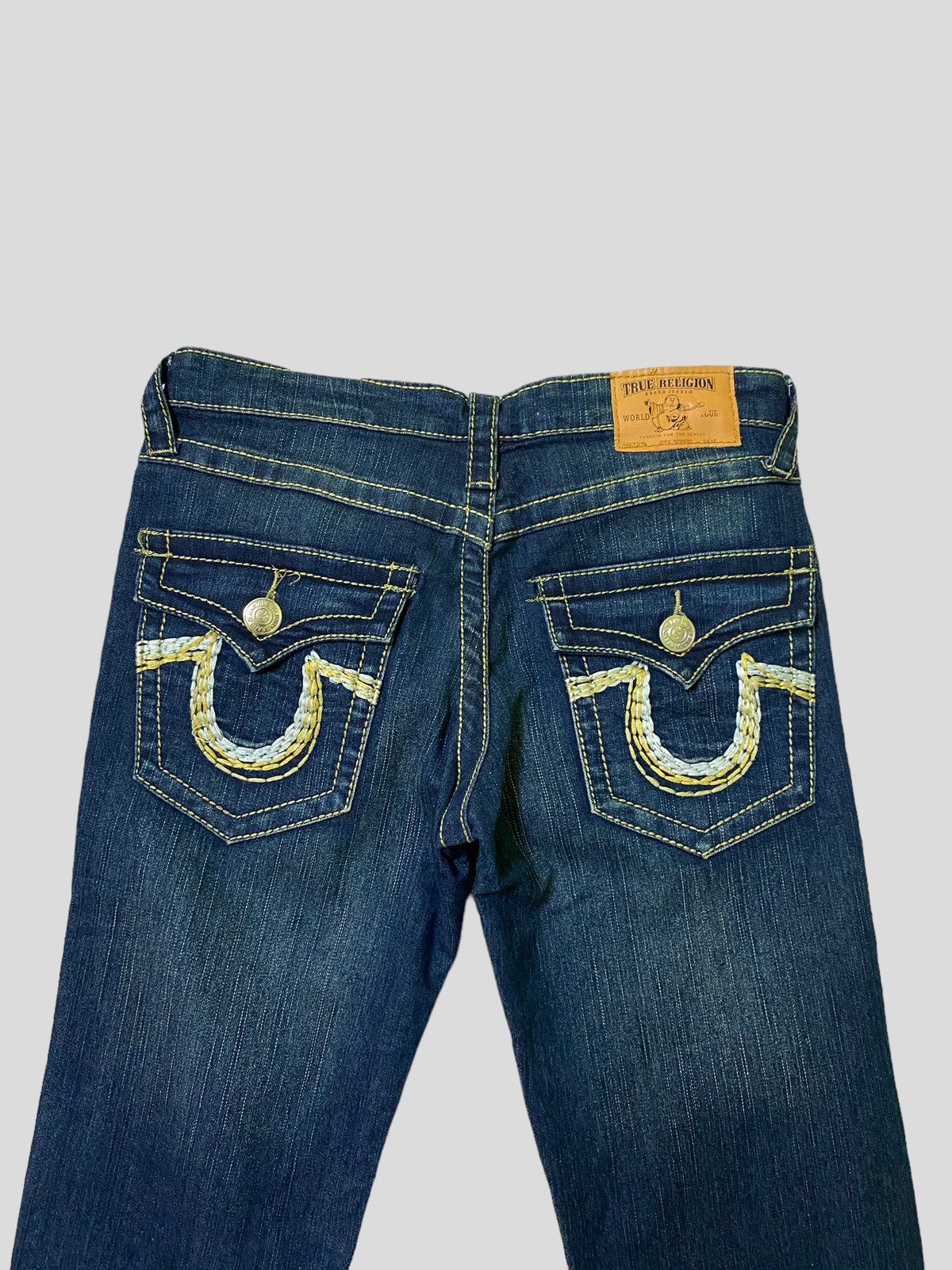 True Religion × Vintage Flared TRUE RELIGION Embroidered Back Pocket Denim Size US 28 / EU 44 - 10 Thumbnail