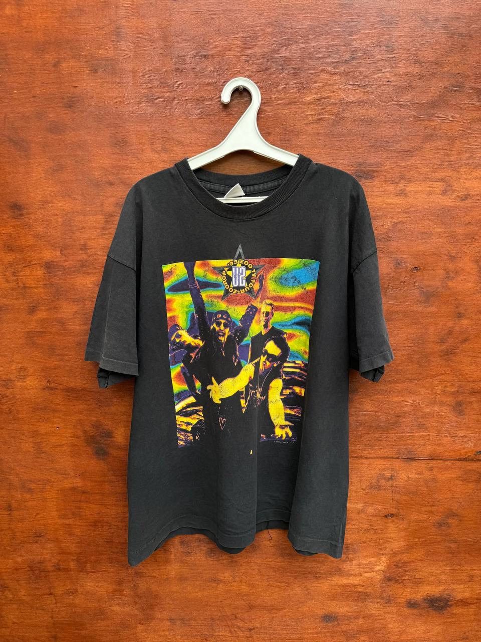 Band Tees U2 1993 ZOOROPA European Tour sz XL Size US XL / EU 56 / 4 - 1 Thumbnail