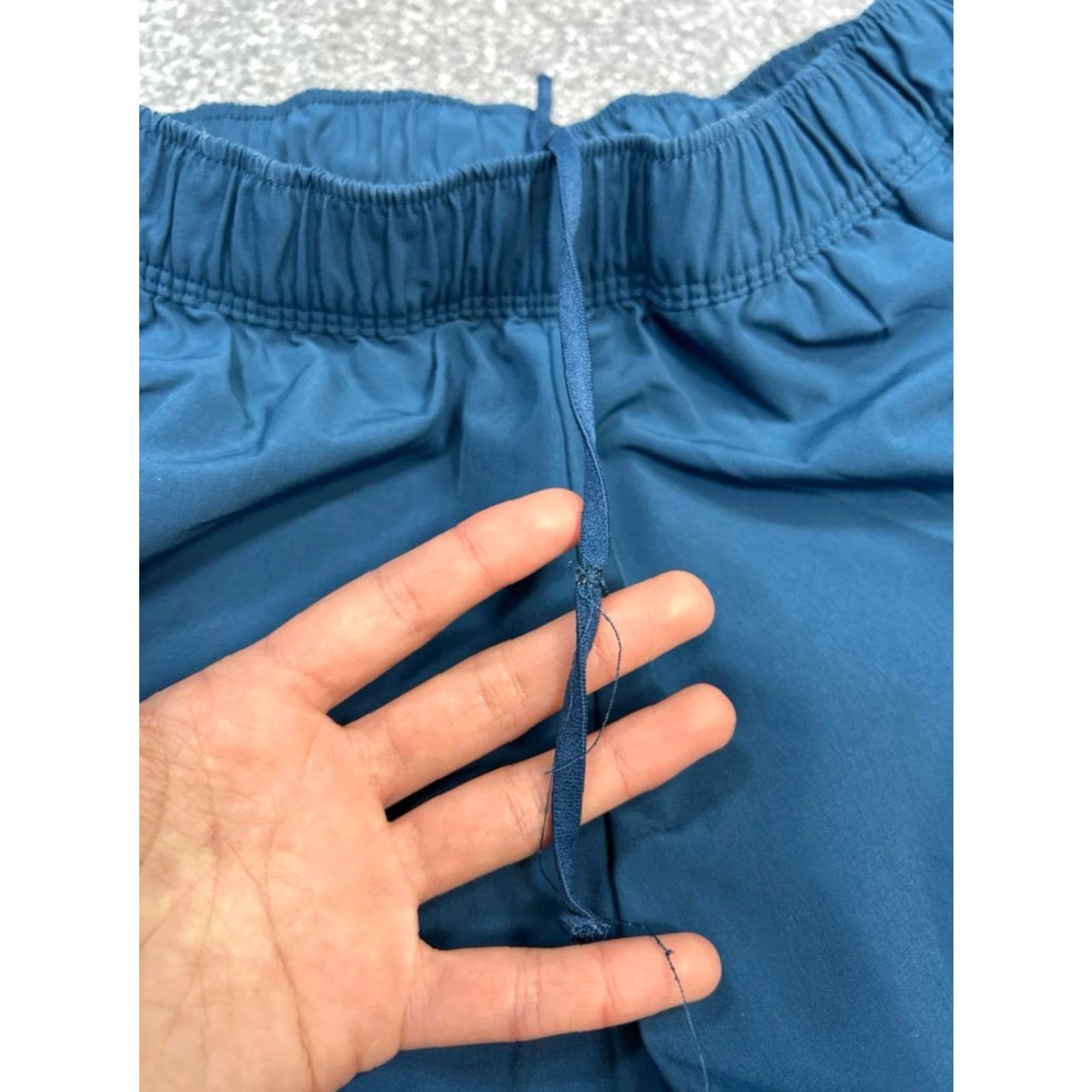 The North Face The North Face Running Shorts Womens Small Blue Logo Stretch Mid Rise Drawstring Size 28" / US 6 / IT 42 - 2 Thumbnail