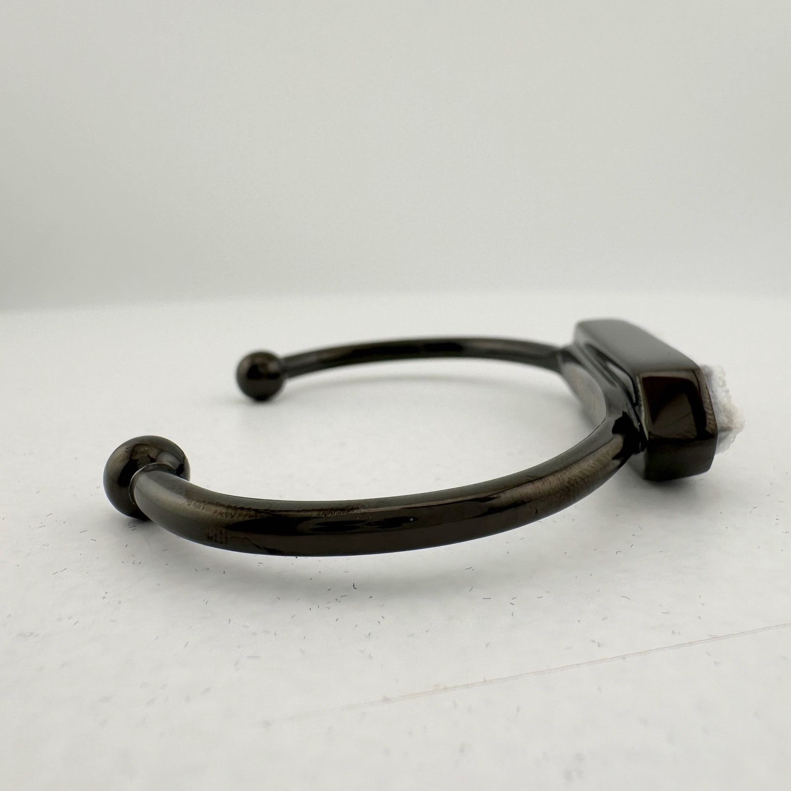 Other Black Ondine White Quartz Bangle Bracelet Size ONE SIZE - 6 Thumbnail