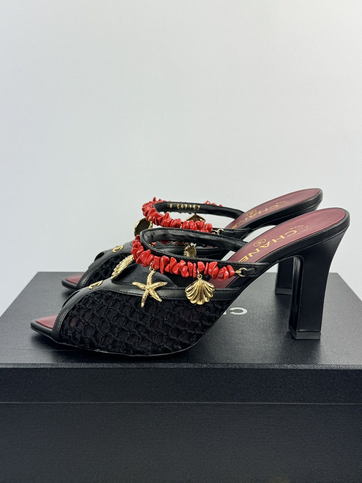 Chanel COCO BEACH 2026 CHARM MULES *VERY LIMITED* Size US 8.5 / IT 38.5 - 5 Thumbnail