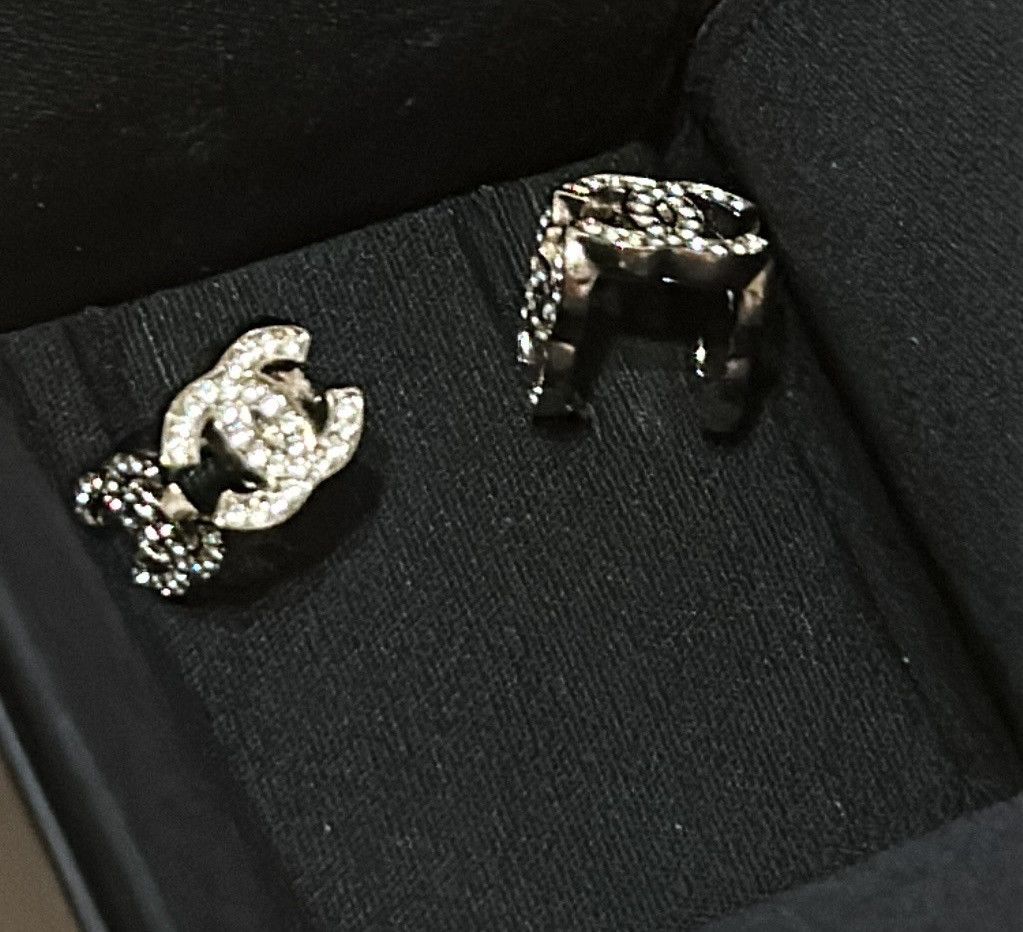 Chanel Chanel Triple Crystal CC Cube Earrings B23B Size ONE SIZE - 5 Thumbnail
