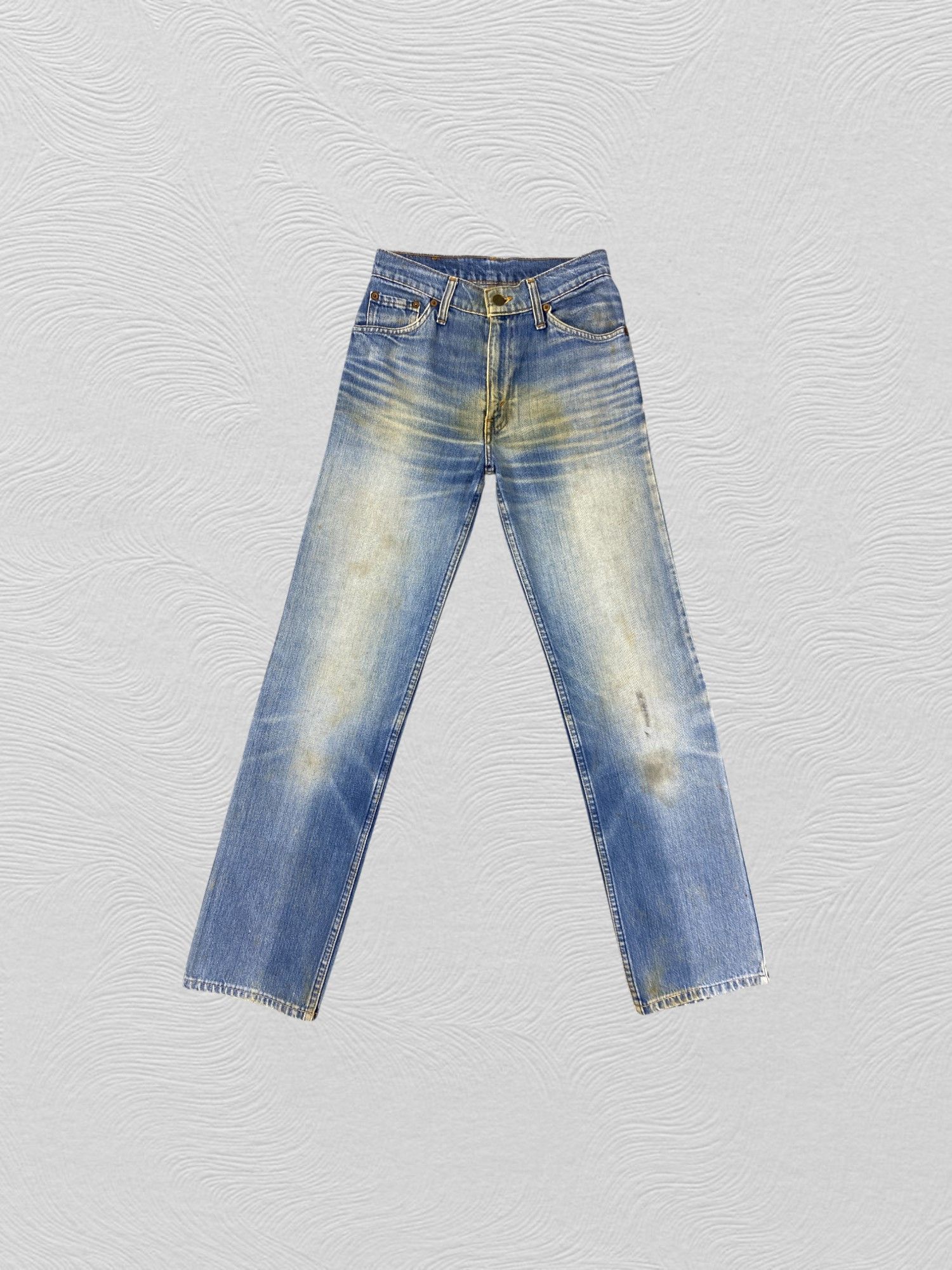Levi's Distressed Blue Vintage Levi's Jeans 26x30.5 Denim -JN935 Size US 26 / EU 42 - 1 Thumbnail