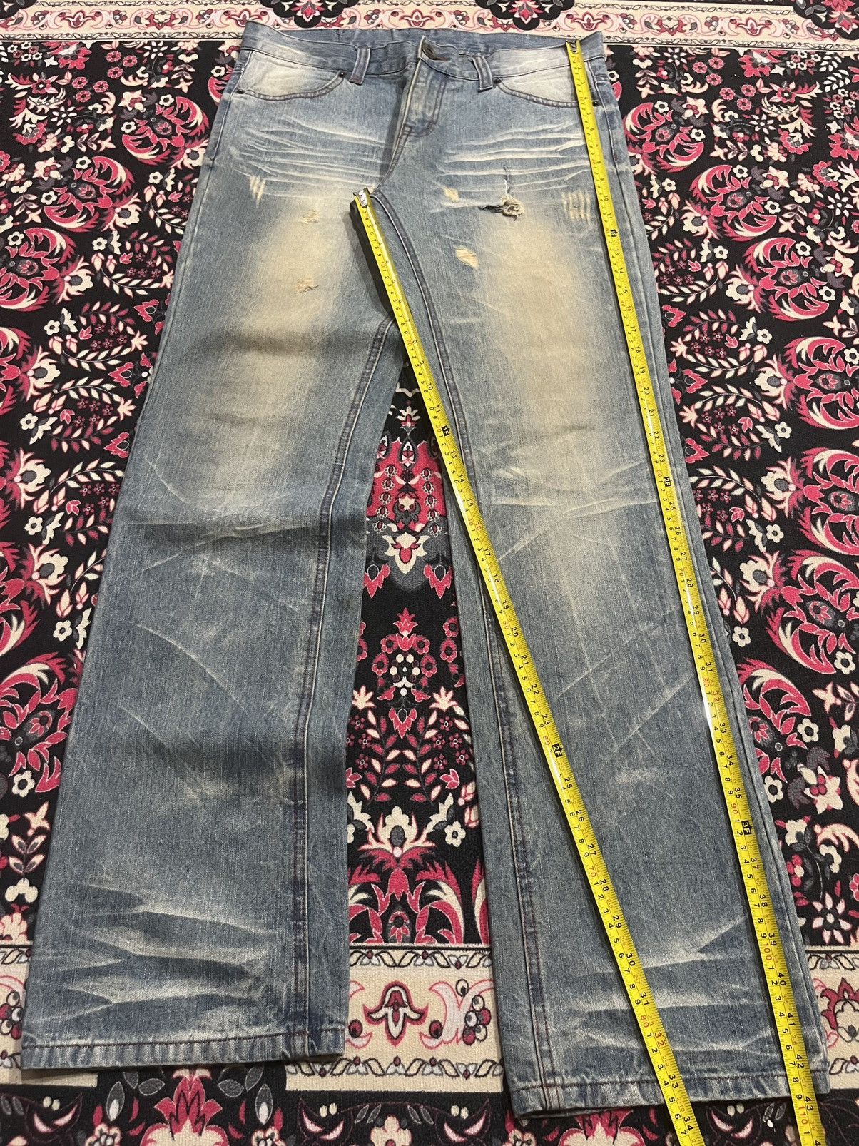 CIVARIZE × If Six Was Nine × Japanese Brand ⚡️Distressed⚡️Vintage Japanese Brand Blue Faded Slash Rip Jean Size US 33 - 9 Thumbnail