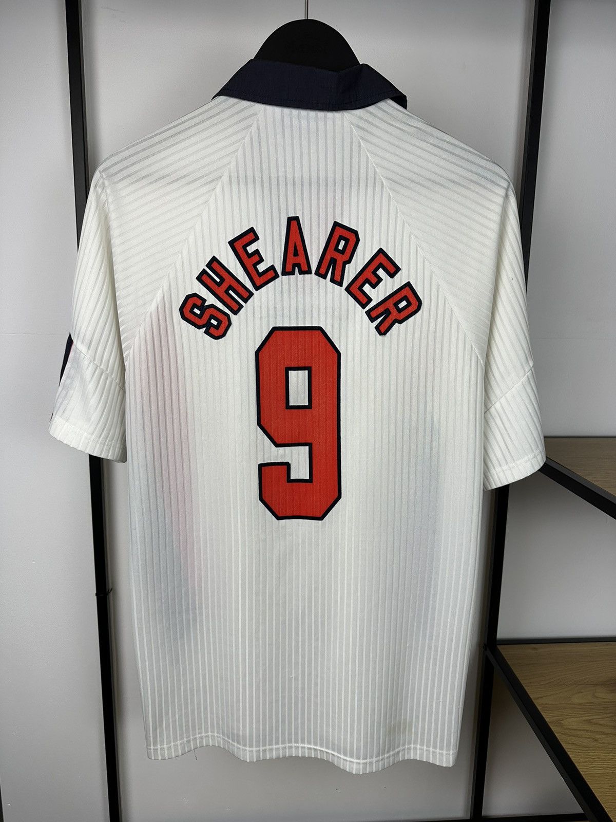 Vintage 1997-1999 England Umbro #9 Shearer Jersey Home Kit L