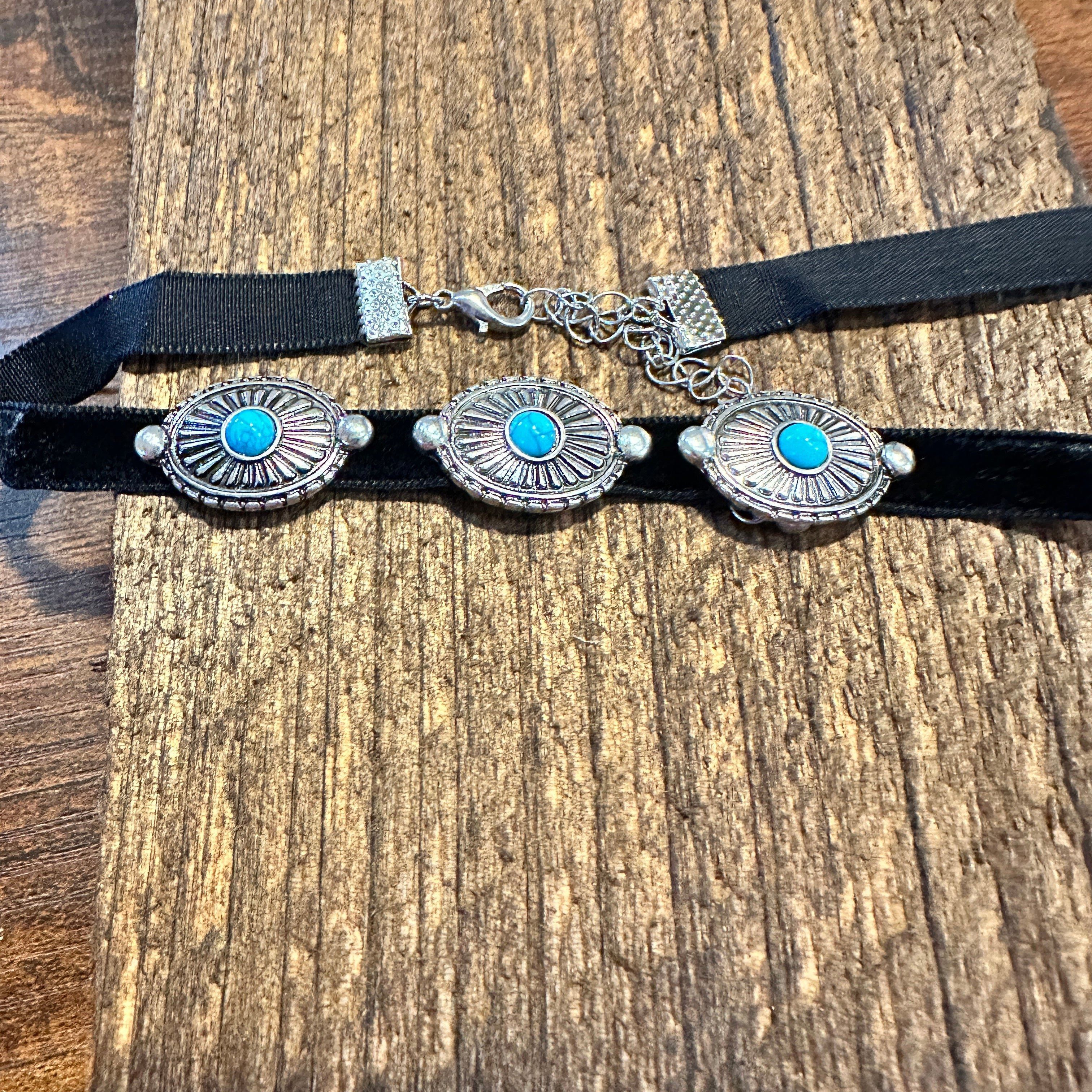 Other Turquoise Concho Choker Necklace with Black Velvet - Boho We Size ONE SIZE - 2 Thumbnail