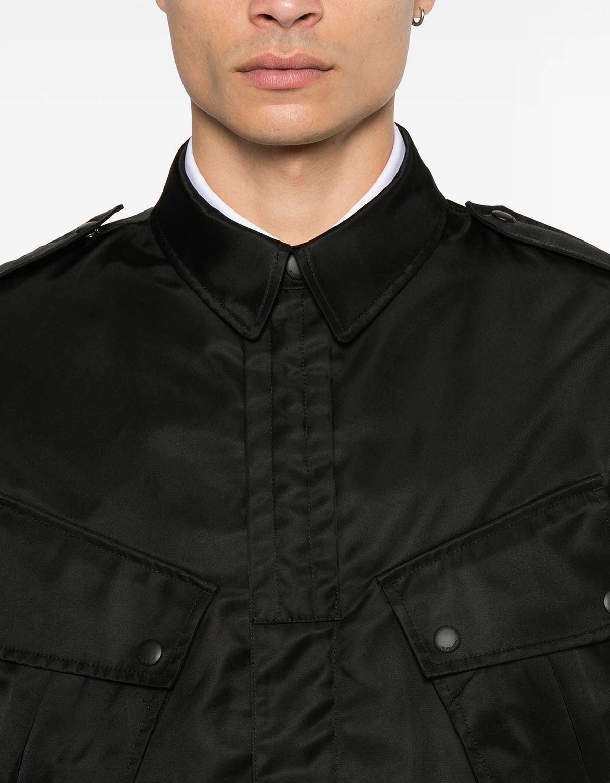 Givenchy Givenchy Black Applique Jacket SIZE 50 Size US L / EU 52-54 / 3 - 4 Thumbnail