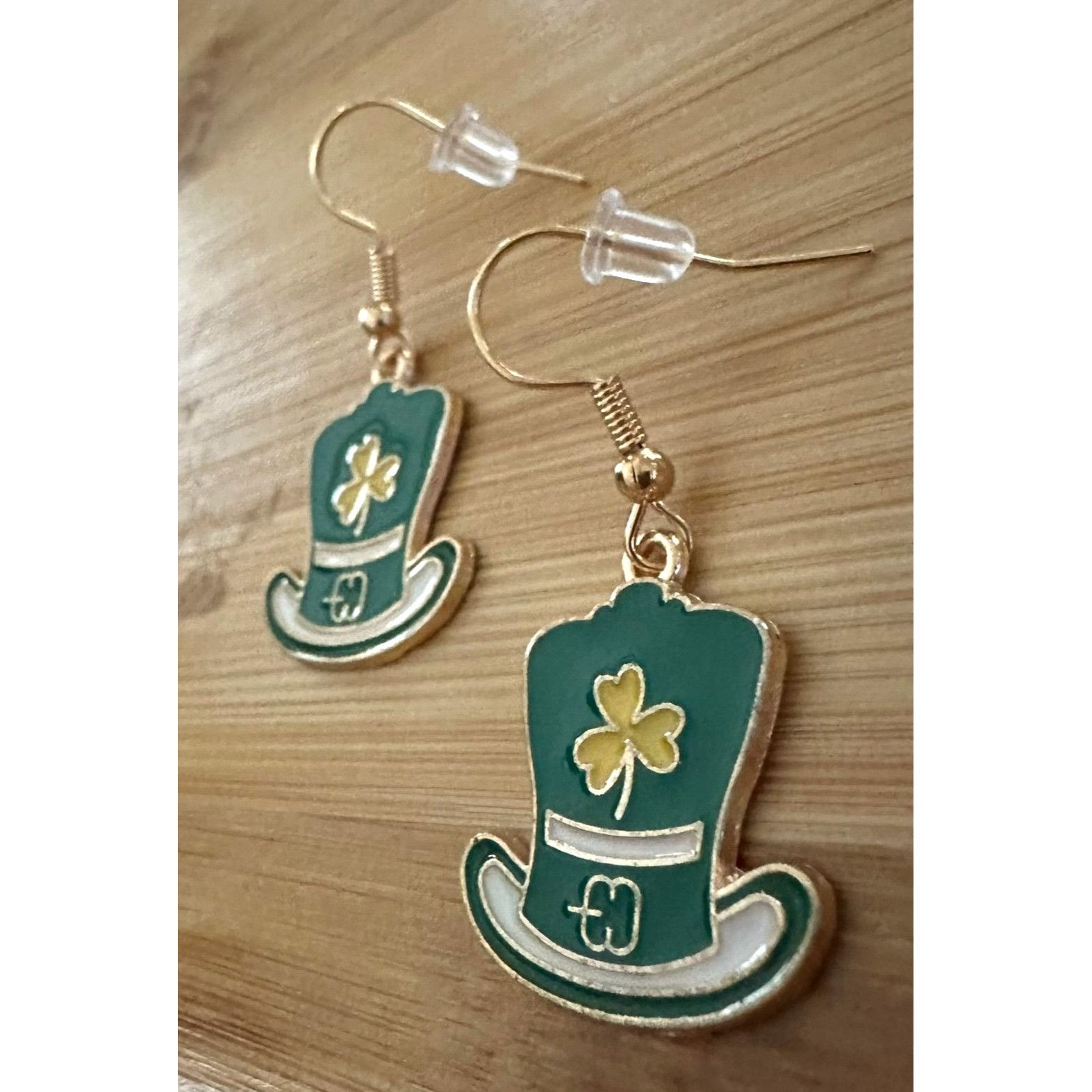 Handmade St Patricks Day Leprechaun Hat Earrings Shamrock Green Dang Size ONE SIZE - 8 Thumbnail
