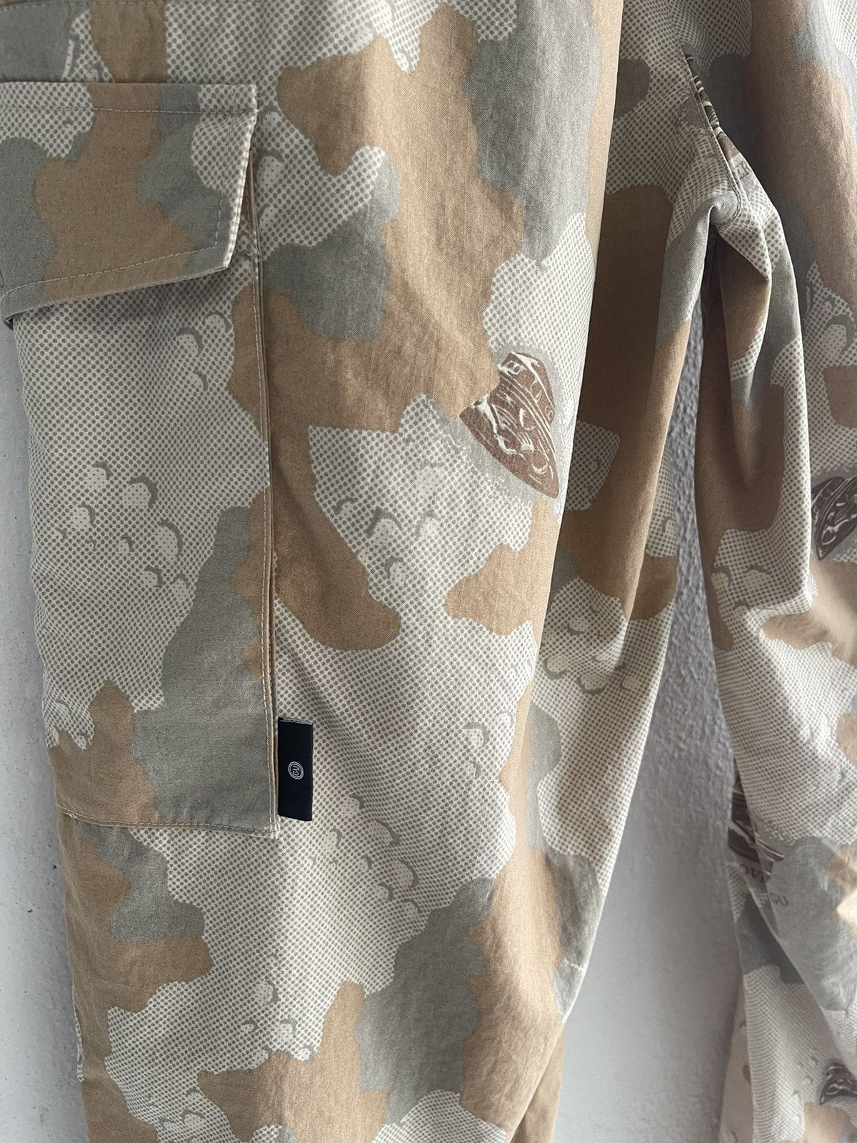 GU × Jun Takahashi × Undercover Offer🔥Undercover Gu cargo pant Military camouflage Size US 30 / EU 46 - 13 Thumbnail