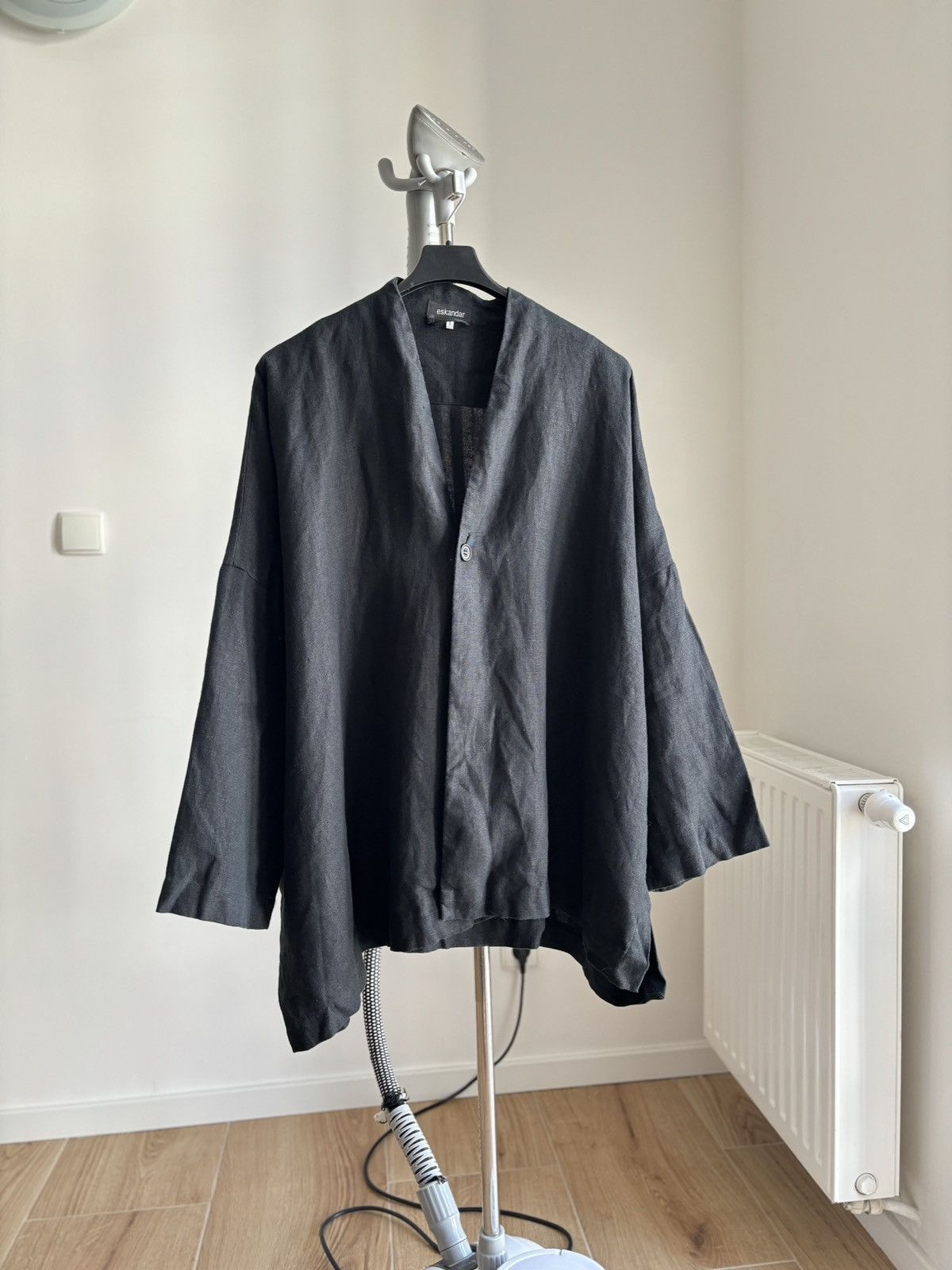 Other Eskandar Linen Cape Size US M / EU 48-50 / 2 - 6 Thumbnail