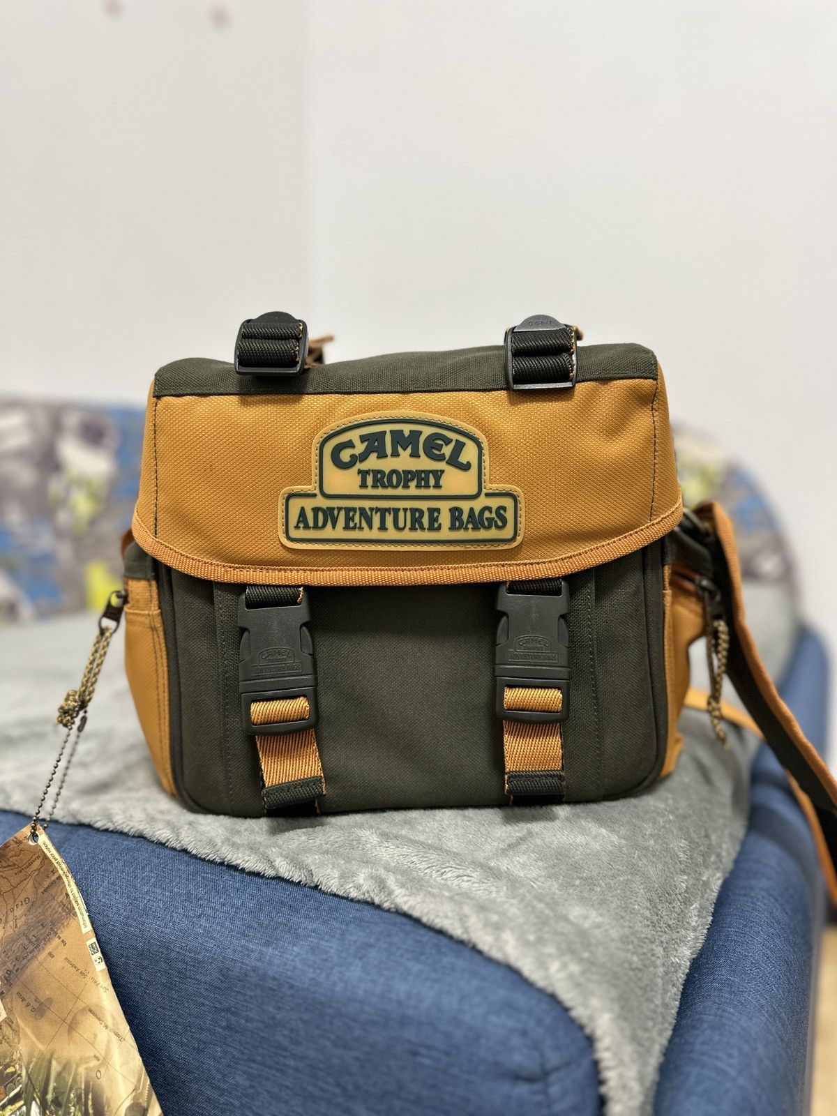 Camel Vintage Camel Trophy Adventure Bags Rare Size ONE SIZE - 2 Thumbnail
