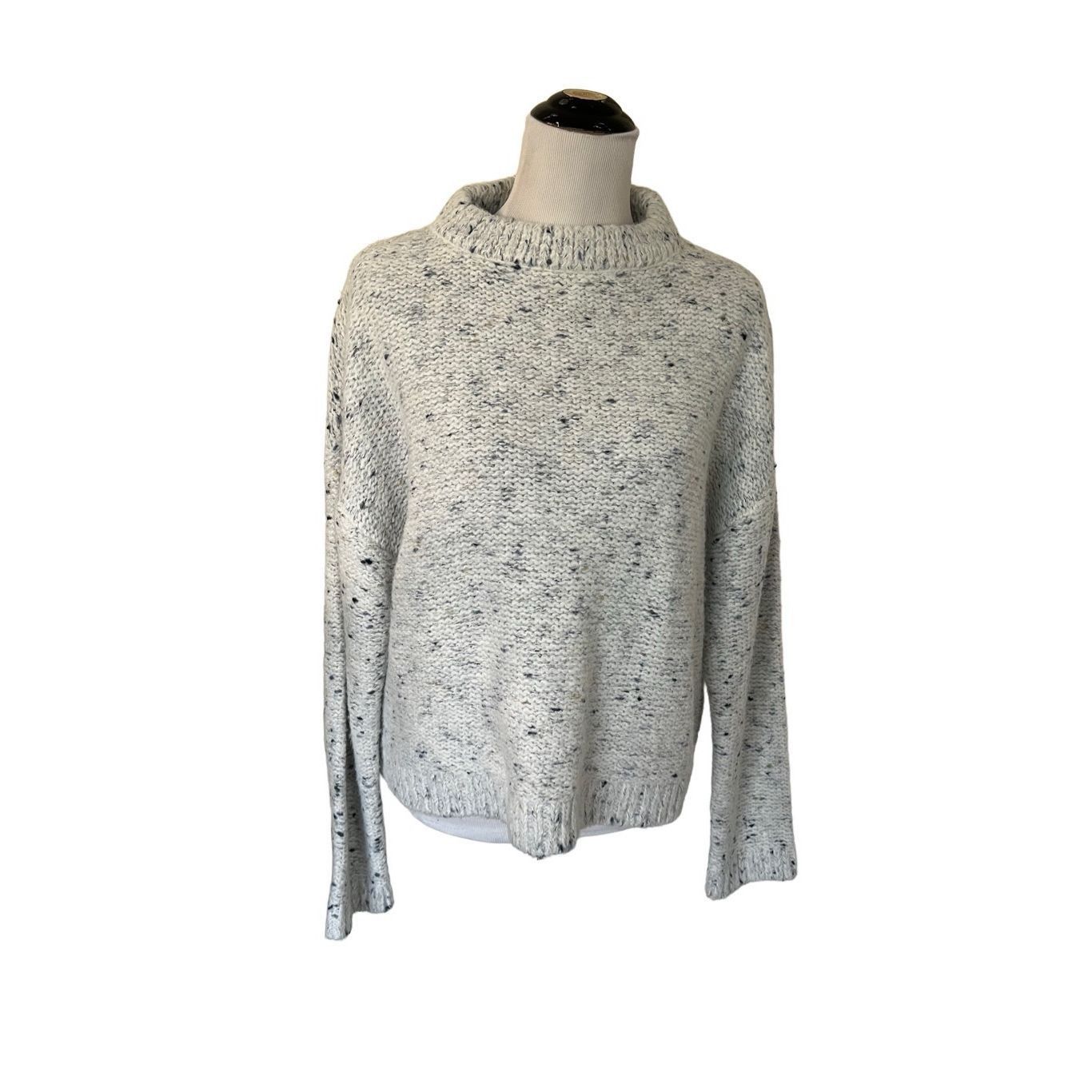 Ann Taylor Ann Taylor chunky white blue sweater Sz XL Size XL / US 12-14 / IT 48-50 - 1 Thumbnail